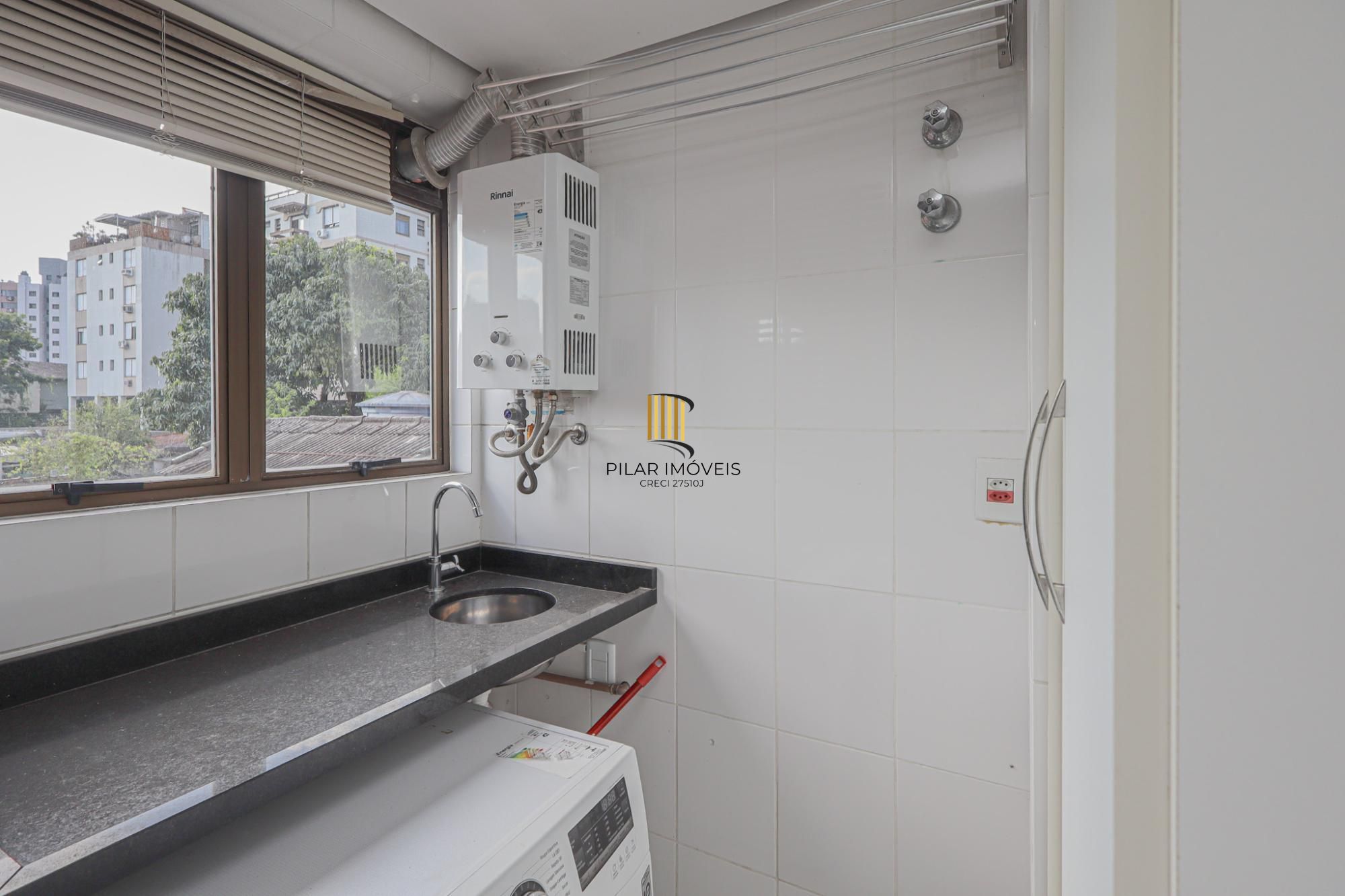 Apartamento Duplex no bairro Passo D' Areia