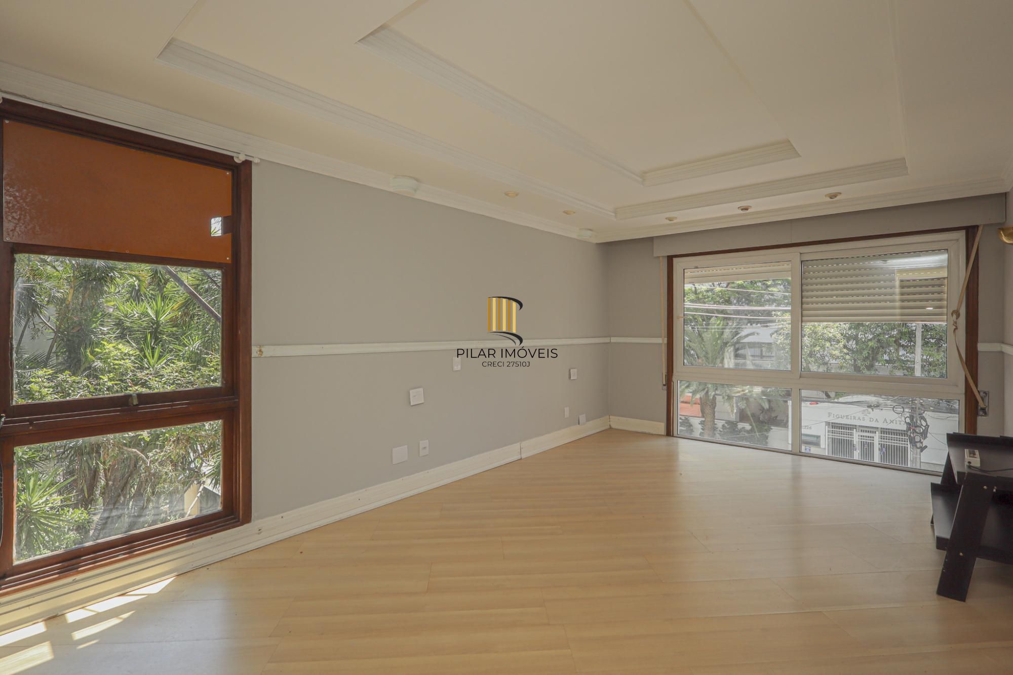 Apartamento a venda no bairro Mont' Serrat