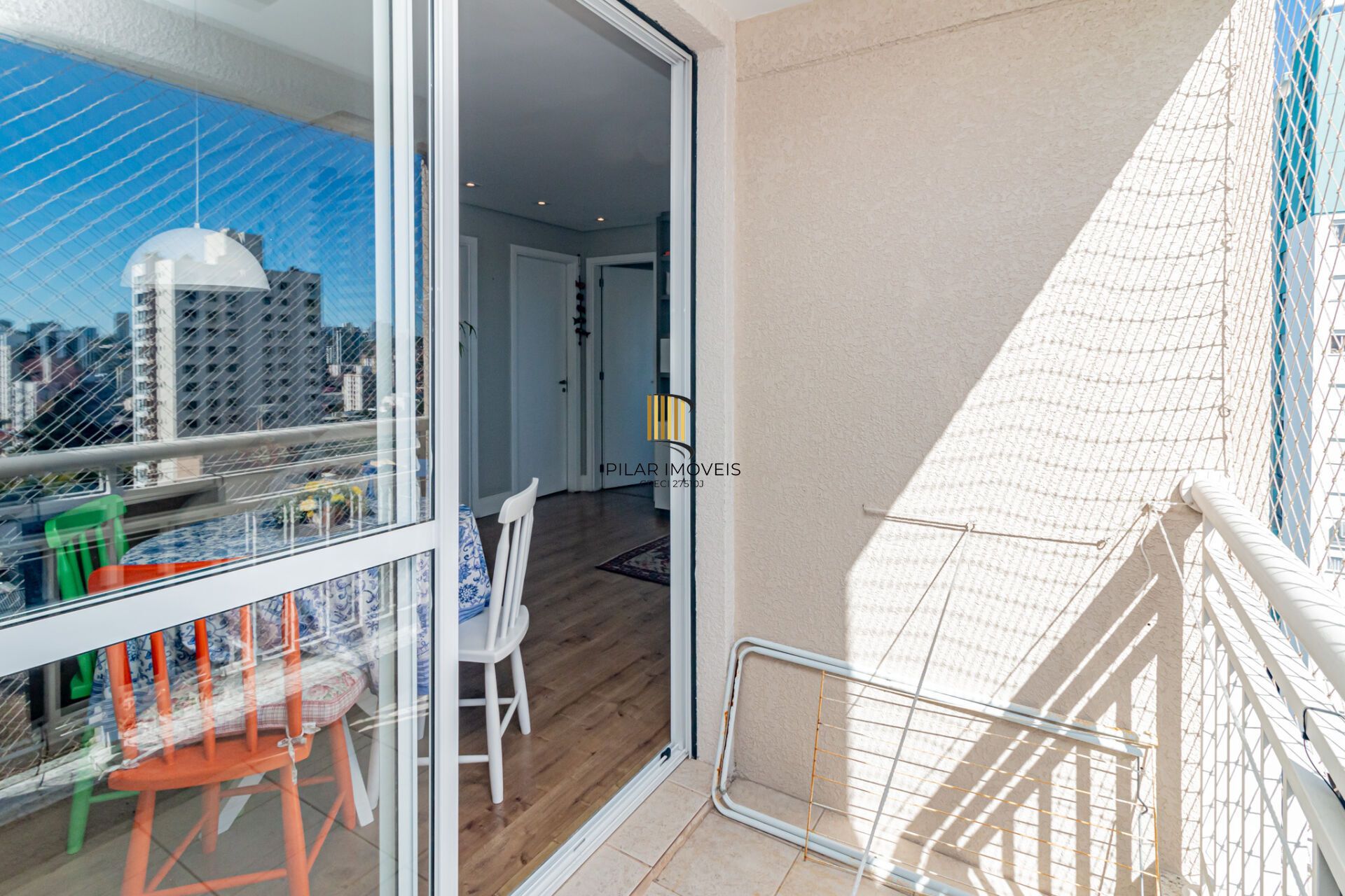 Apartamento à venda no bairro Passo D'areia em Porto Alegre/RS