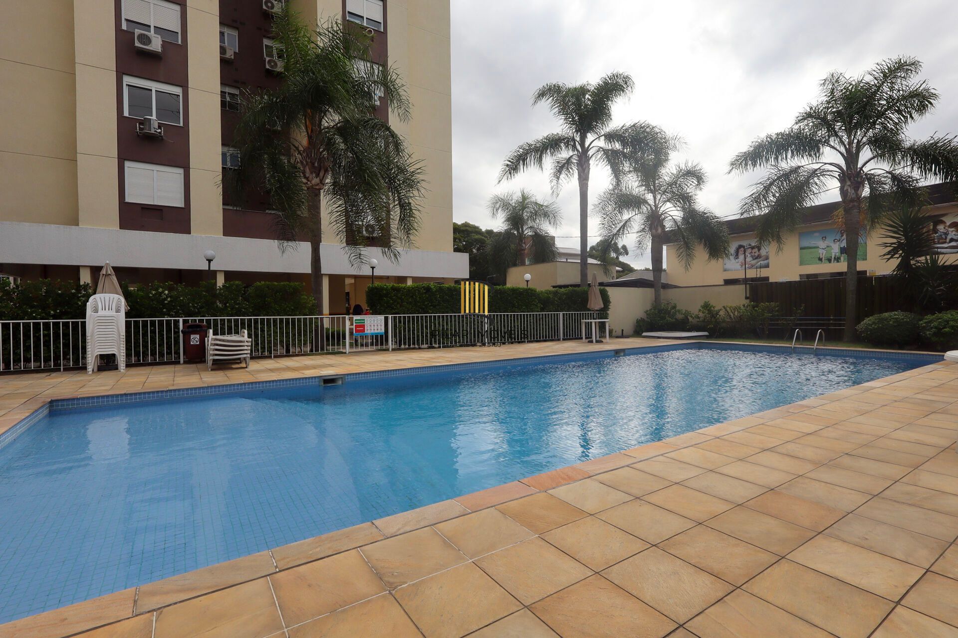 Apartamento à venda no bairro Partenon em Porto Alegre/RS