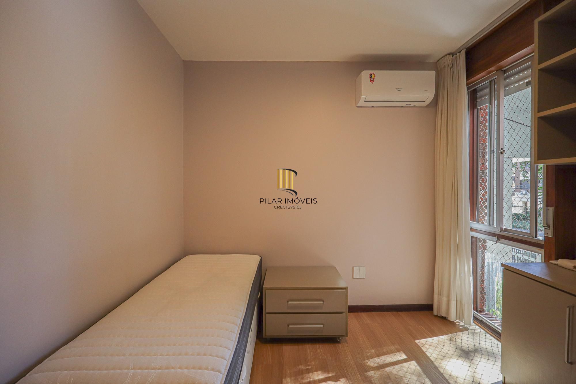 Apartamento à venda no bairro Petrópolis