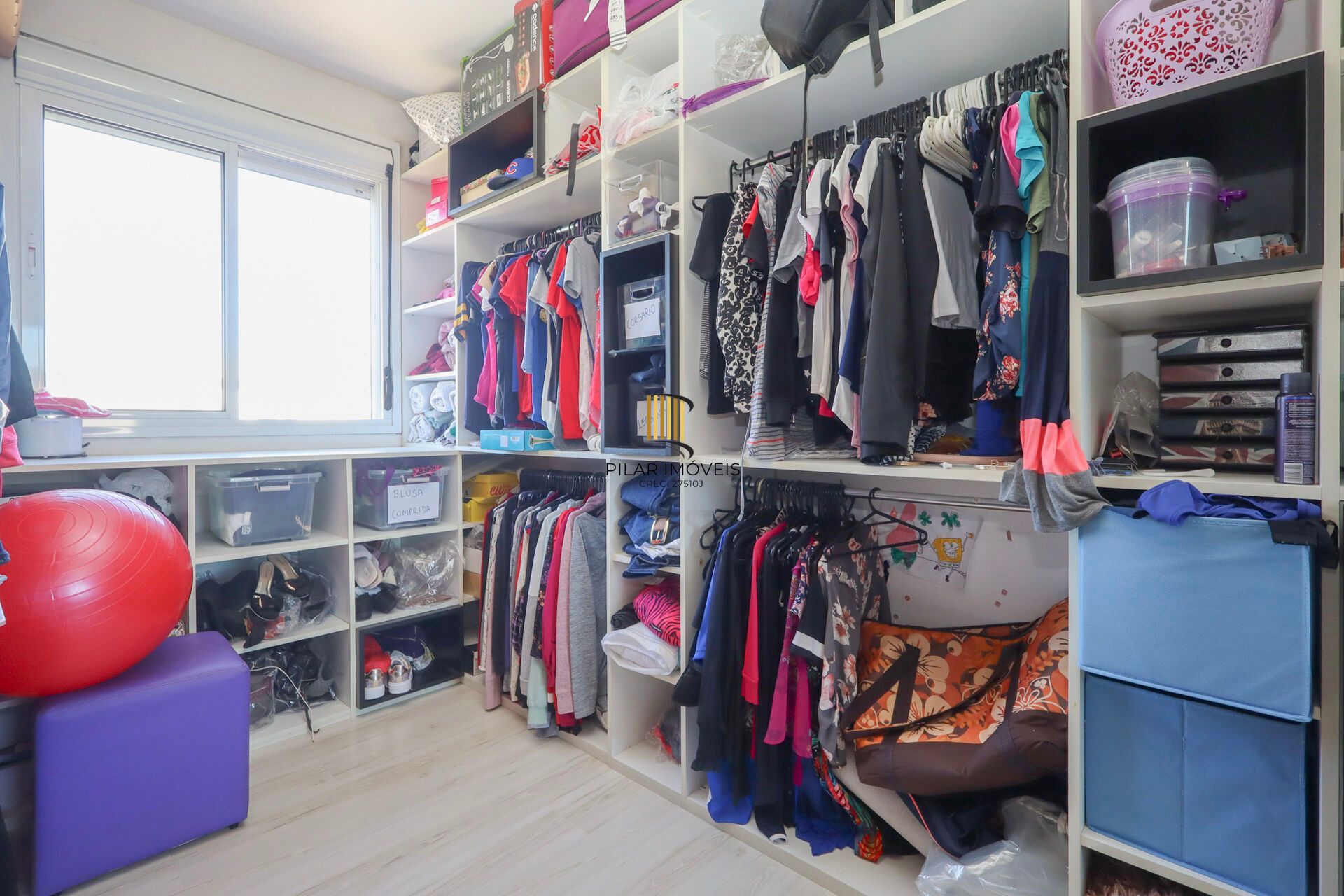 Apartamento à venda no bairro Partenon em Porto Alegre/RS