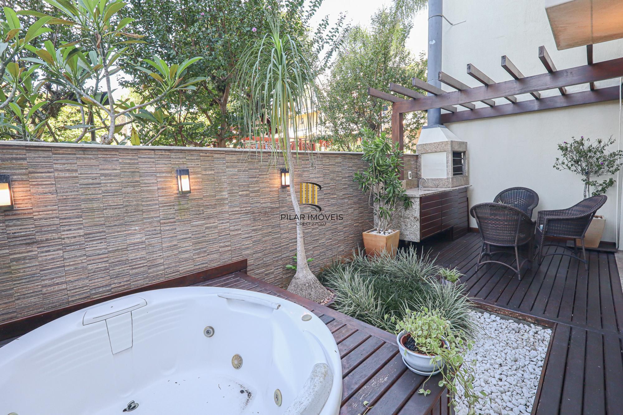 Casa em condomínio no bairro Teresópolis - Pilar Imóveis