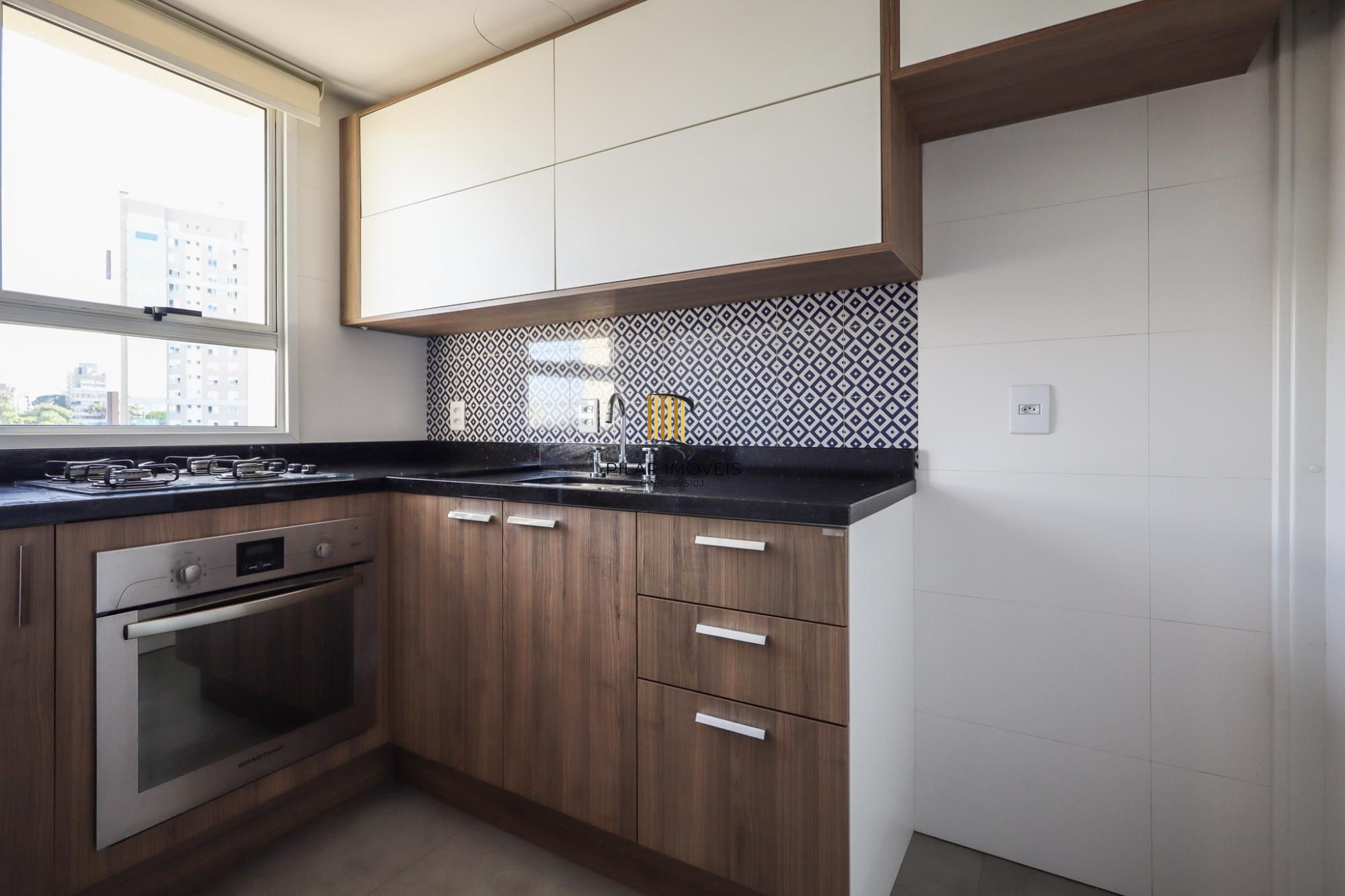 Apartamento a venda no bairro Mont' Serrat