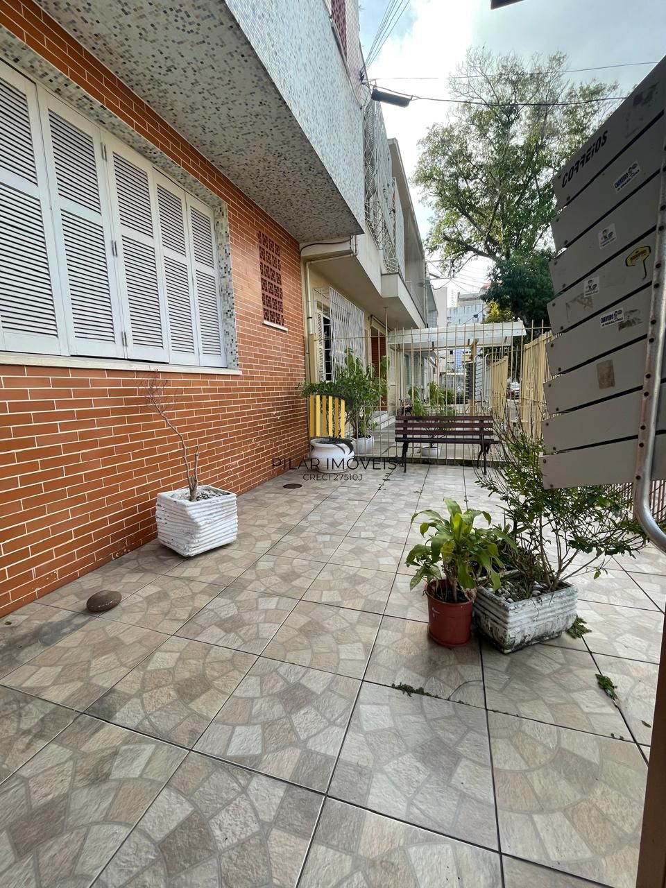 Apartamento a venda no bairro Menino Deus