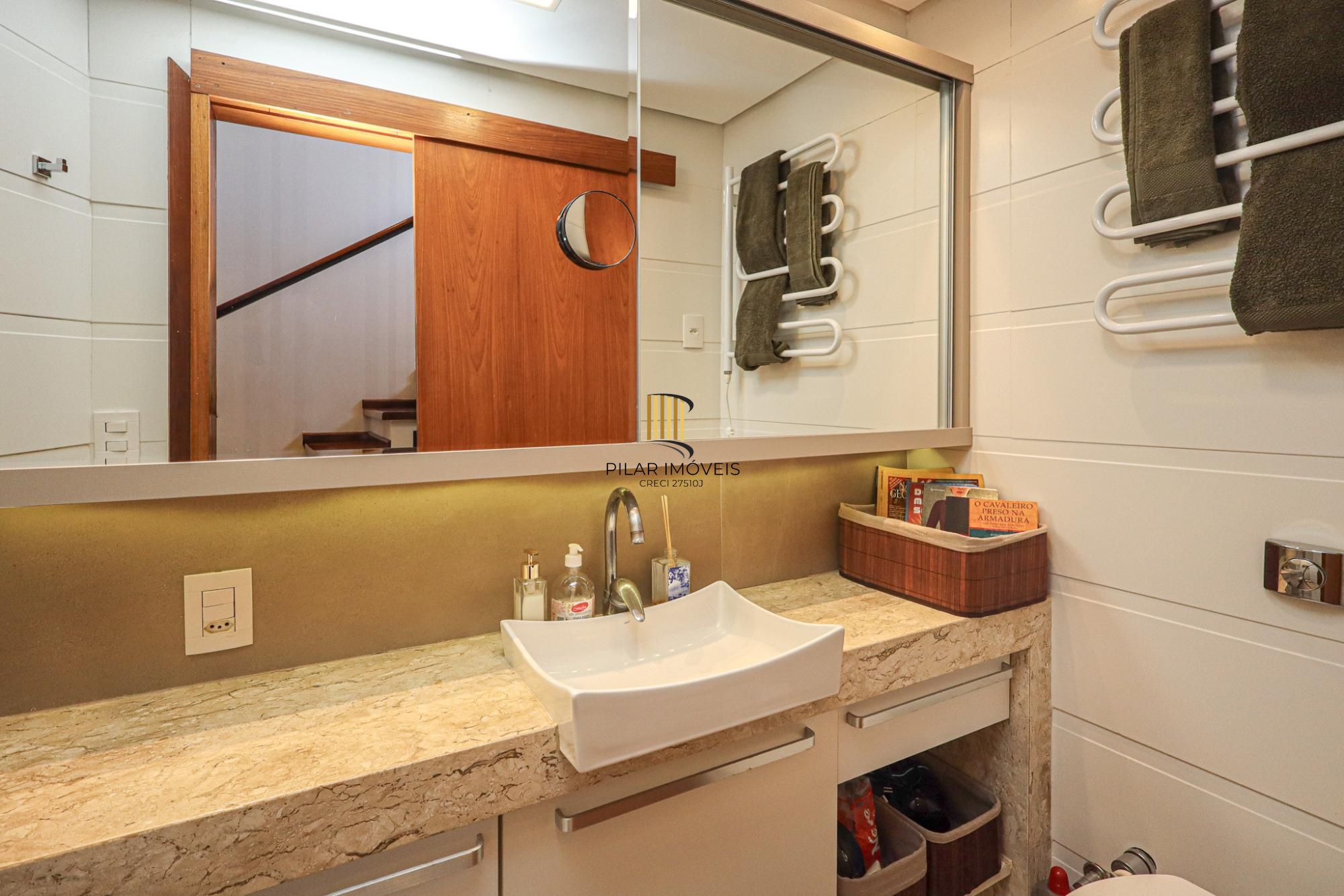 Apartamento triplex a venda no bairro Rio Branco