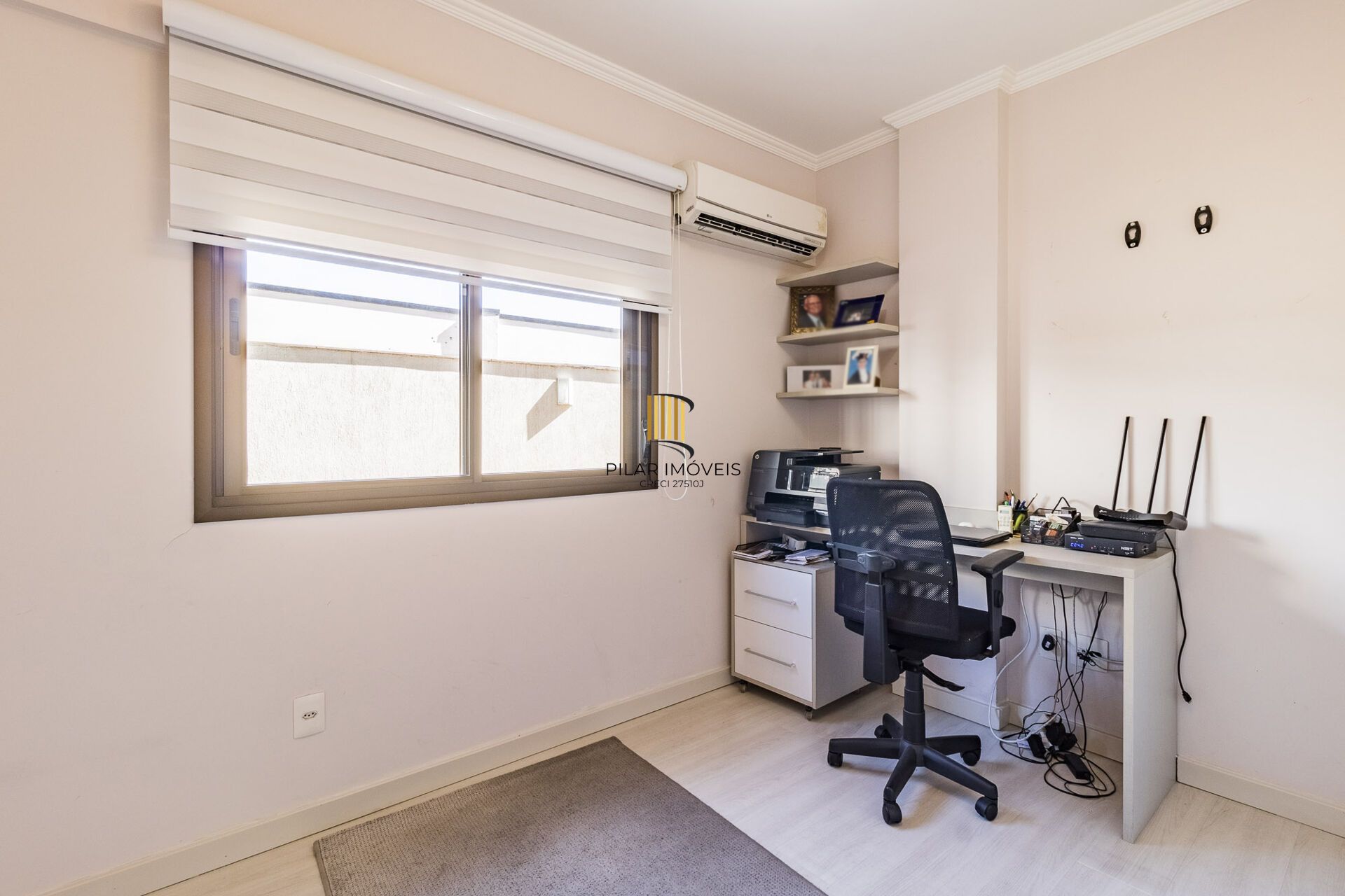 Apartamento à venda no bairro Mont' Serrat em Porto Alegre/RS