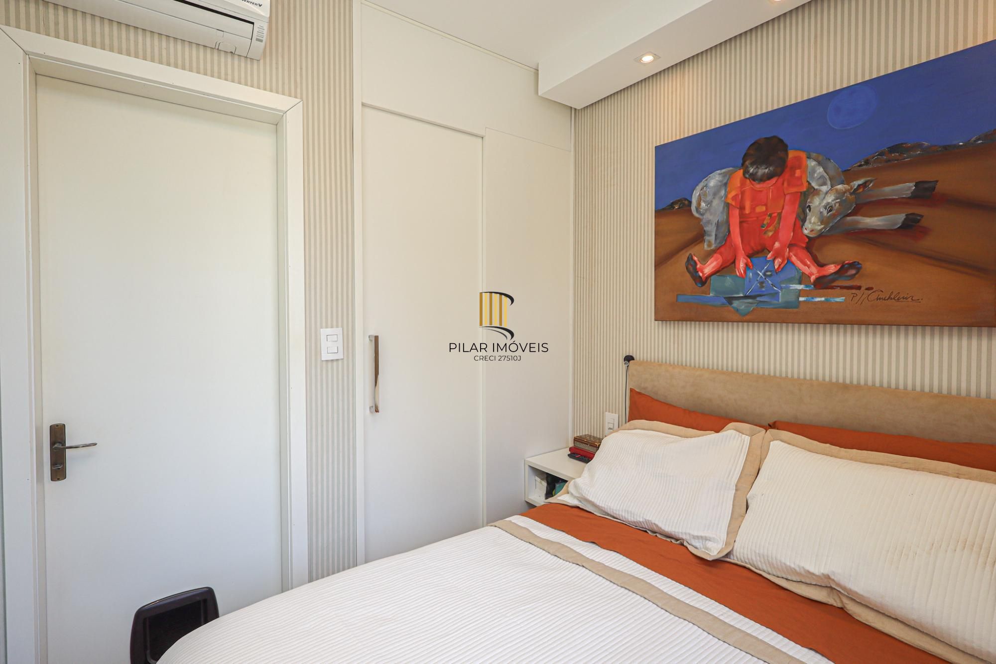 Apartamento triplex a venda no bairro Rio Branco