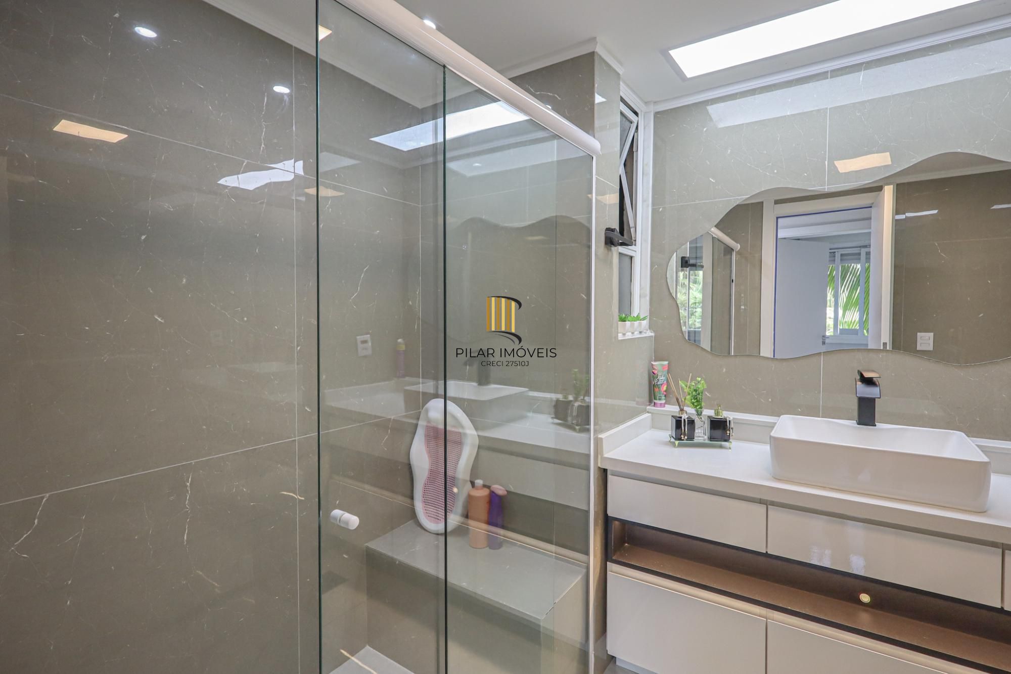 Apartamento a venda no bairro Moinhos de Vento