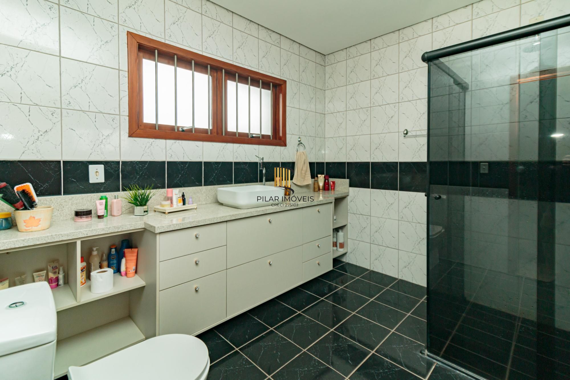 Casa a venda no bairro Jardim Lindóia