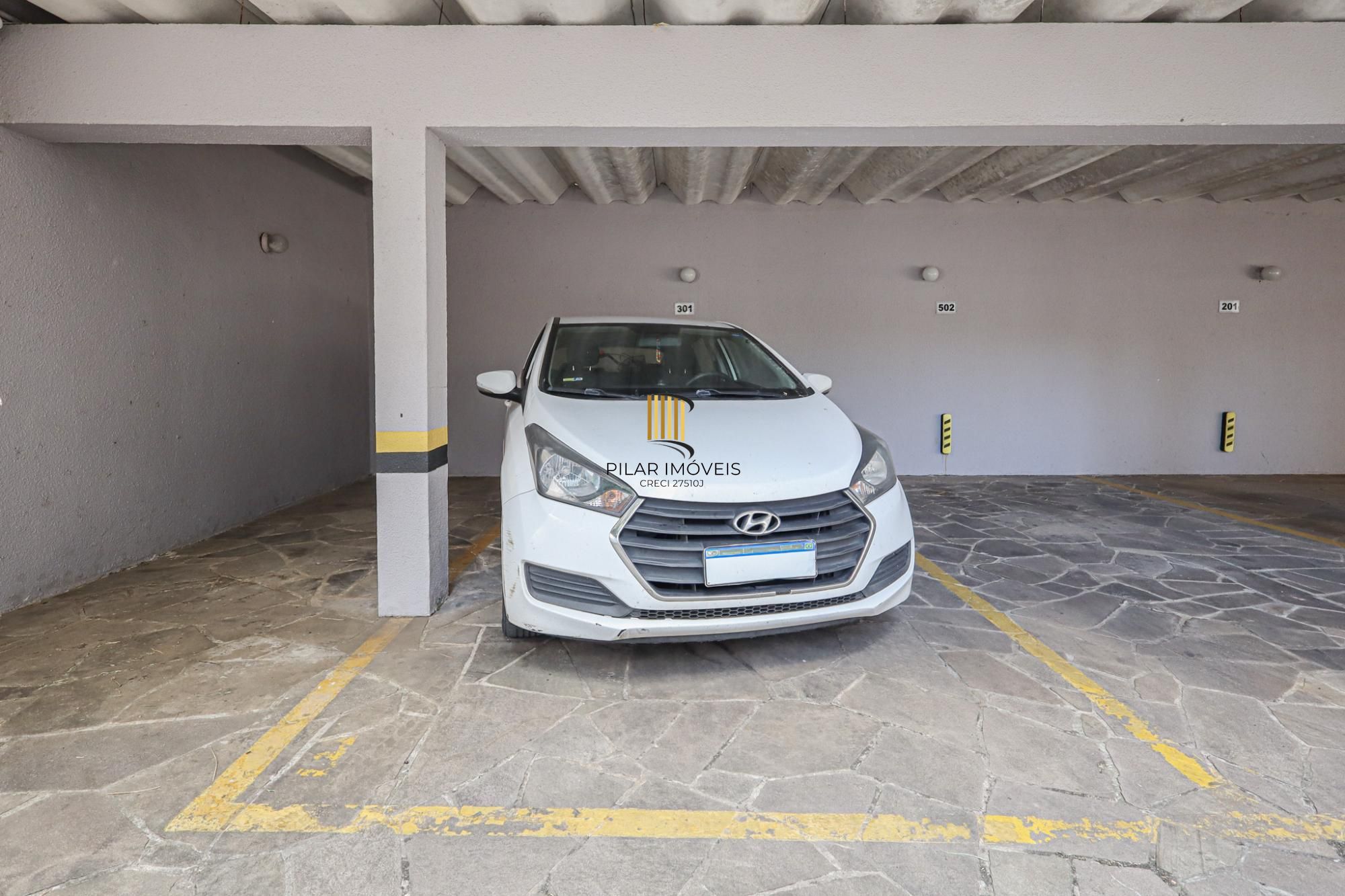 Apartamento a venda no bairro Mont' Serrat