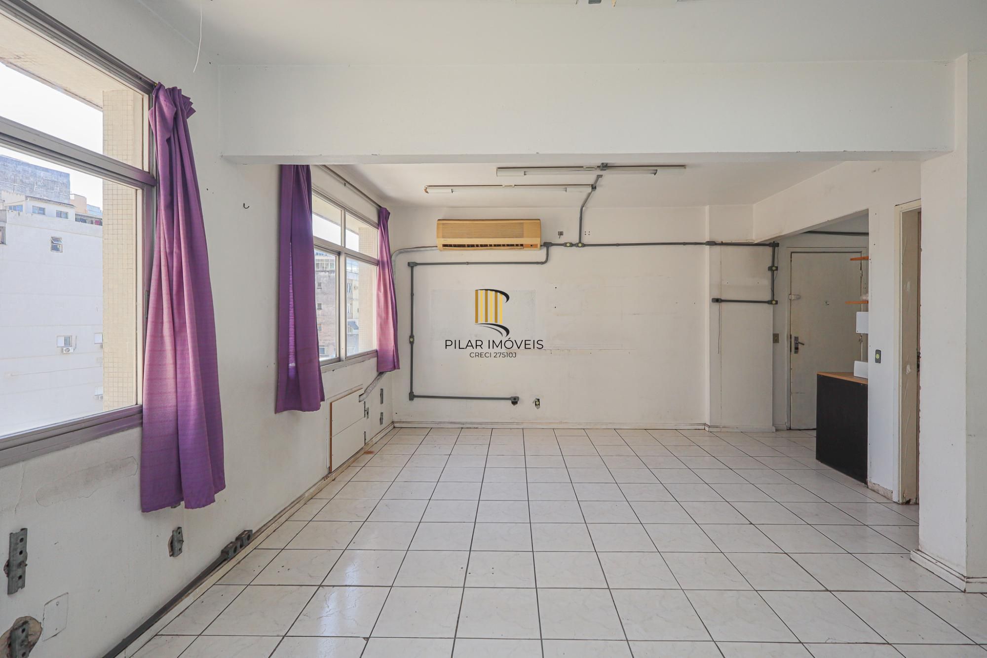 Sala comercial a venda no Centro Histórico