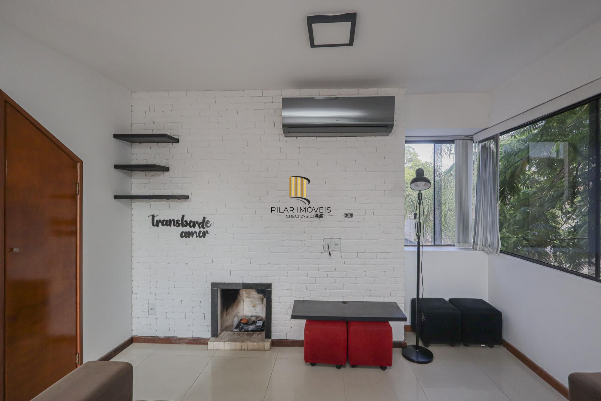 Apartamento Duplex no bairro Passo D' Areia