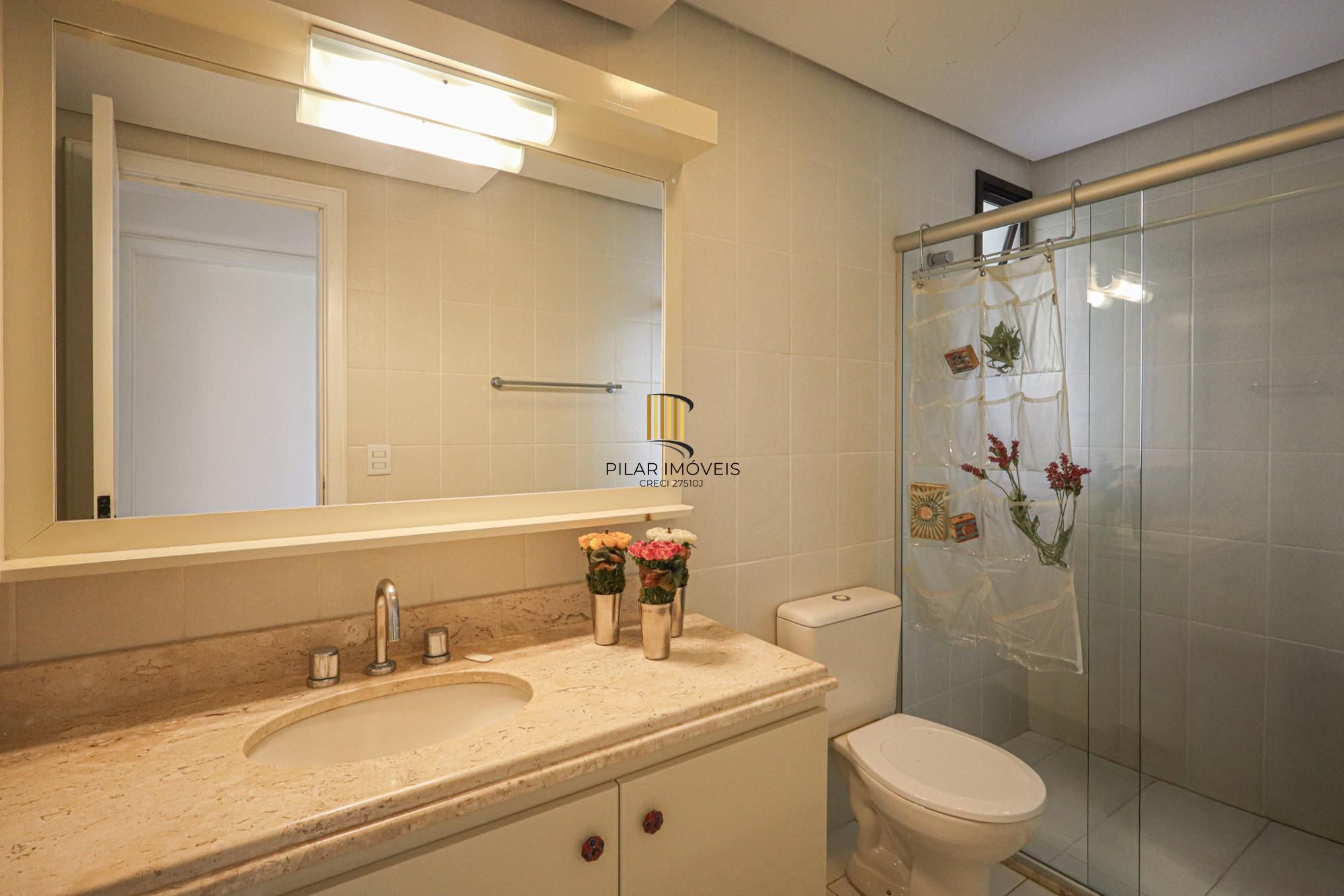 Apartamento a venda no bairro Petrópolis