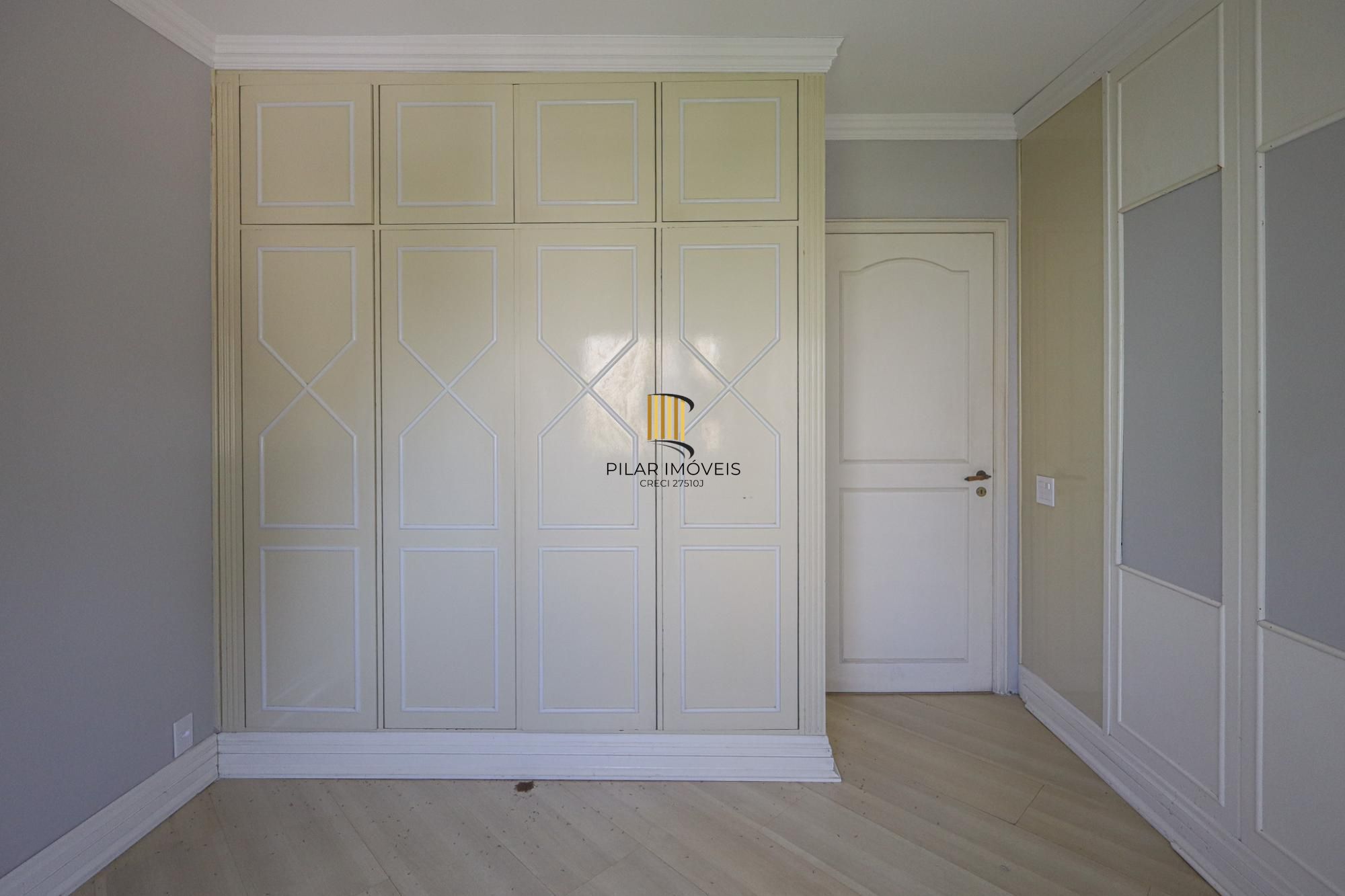 Apartamento a venda no bairro Mont' Serrat