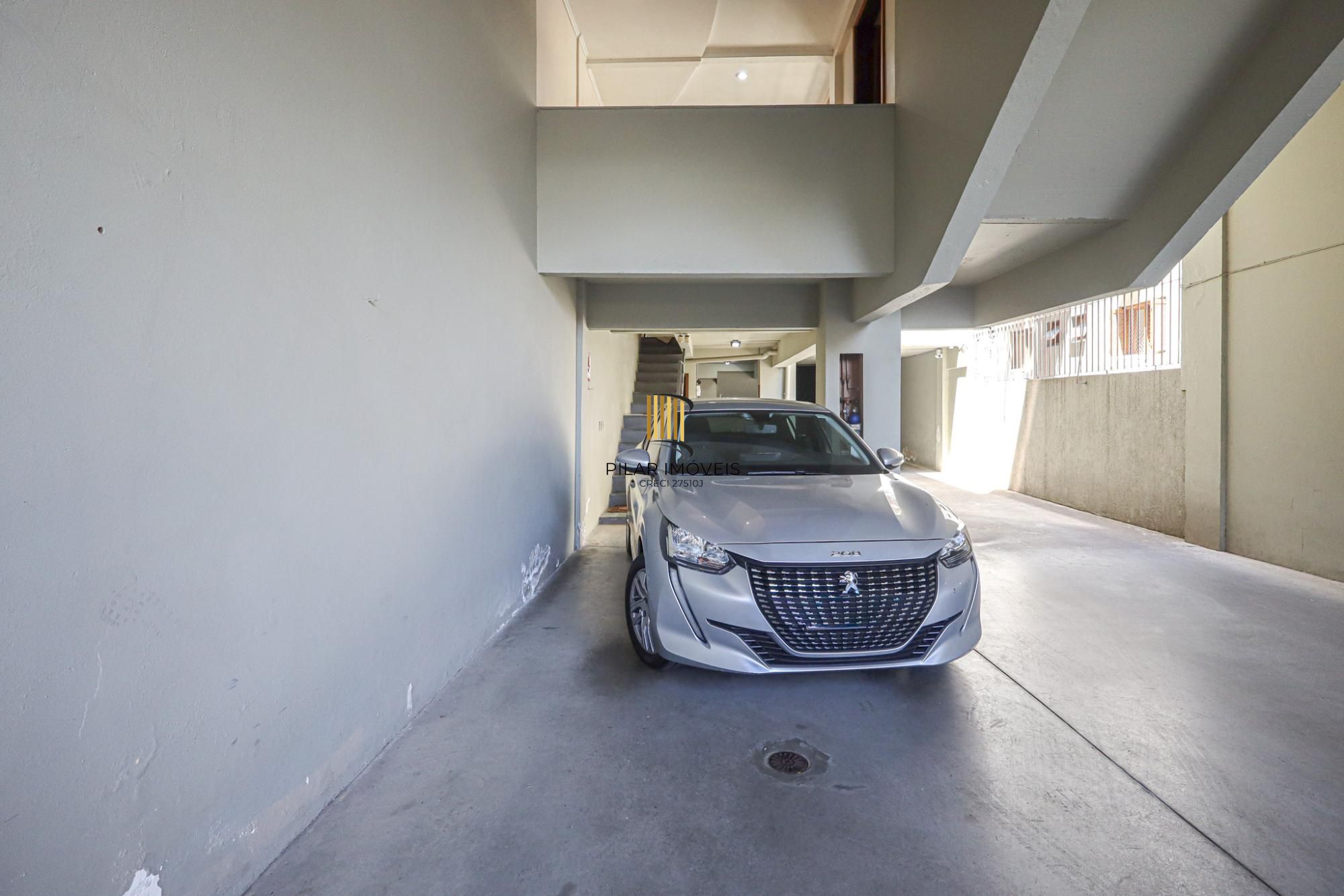 Apartamento triplex a venda no bairro Rio Branco