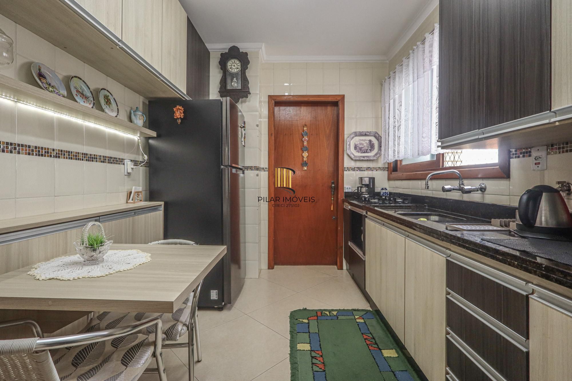 Apartamento à venda no bairro Jardim Planalto em Porto Alegre/RS