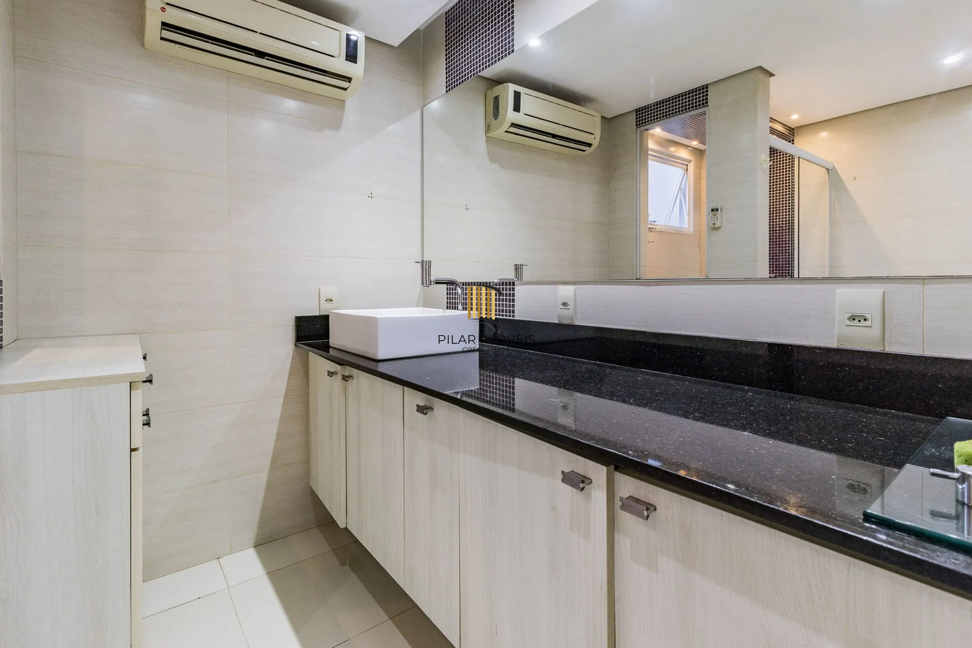 Apartamento à venda no bairro Bela Vista em Porto Alegre/RS