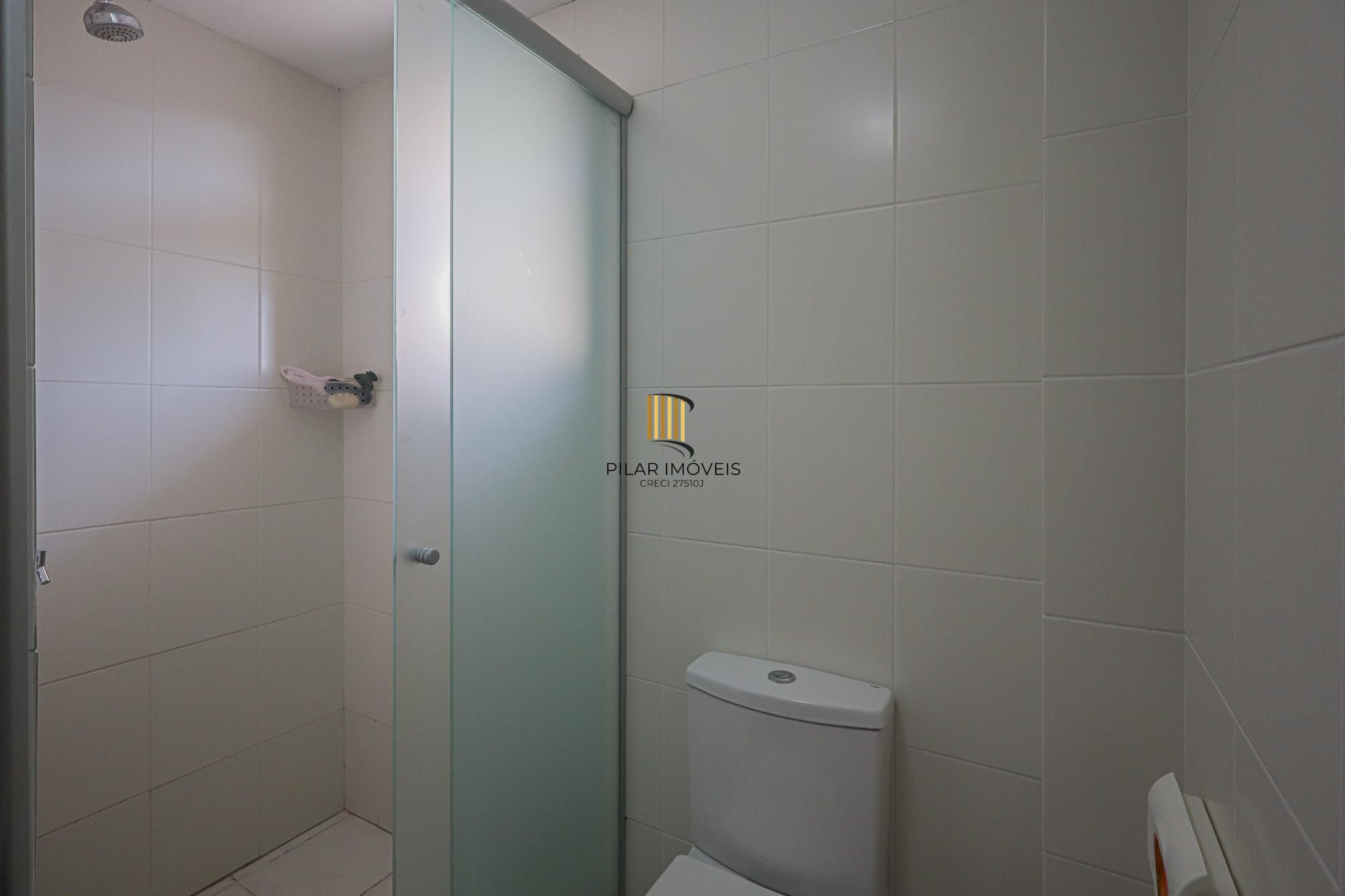 Casa em condomínio a venda no condomínio Villa Serena bairro Teresópolis