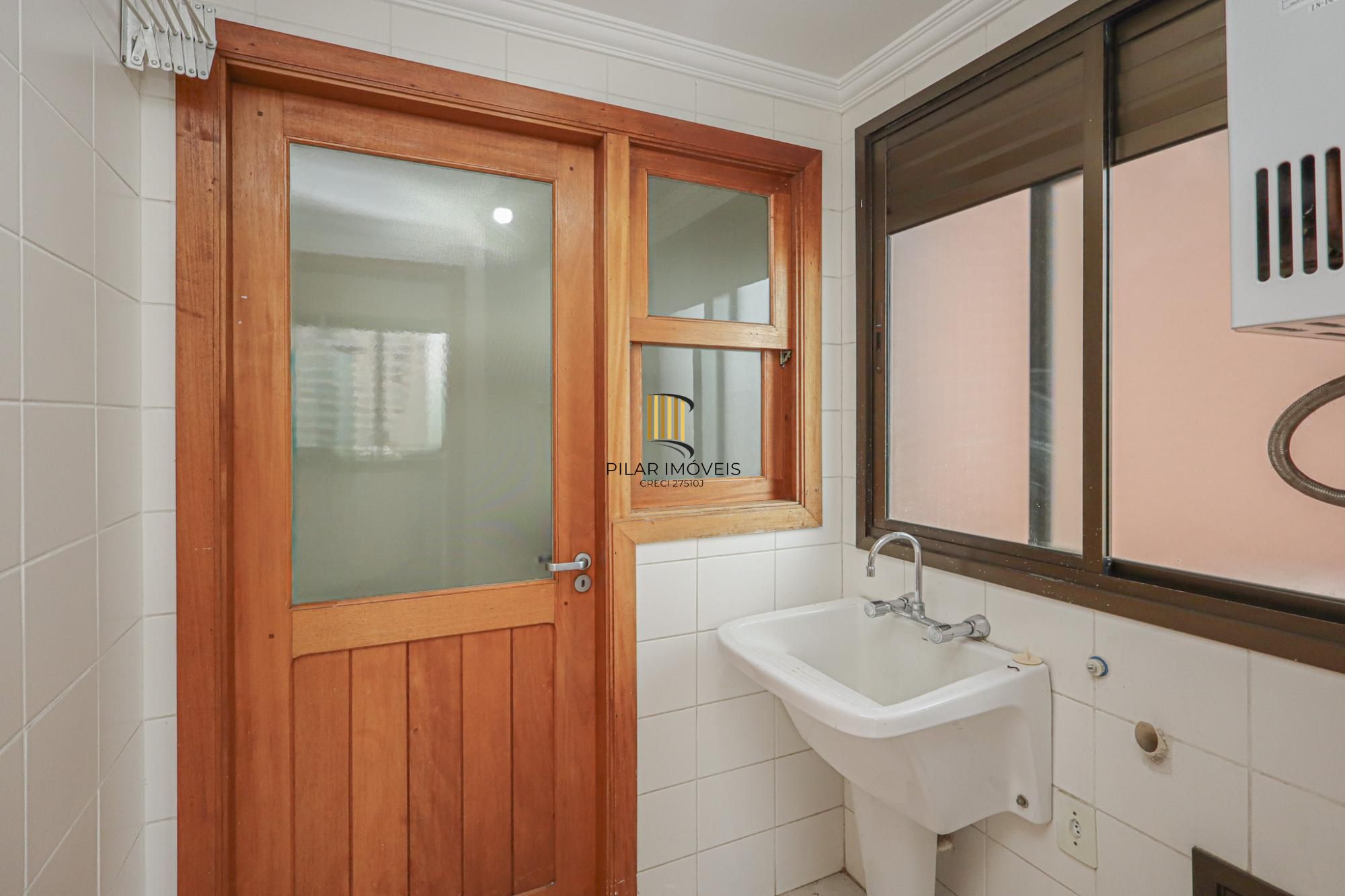 Apartamento a venda no bairro Passo D Areia