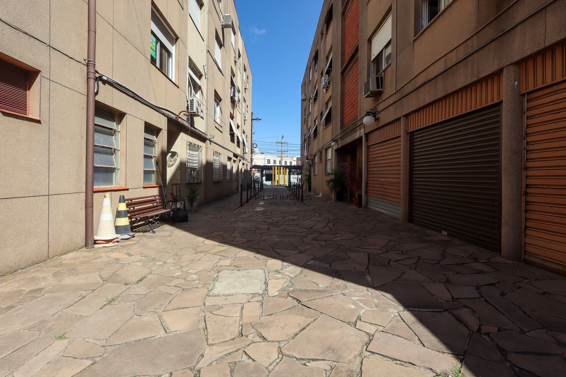 Apartamento à venda no bairro Santo Antônio em Porto Alegre/RS