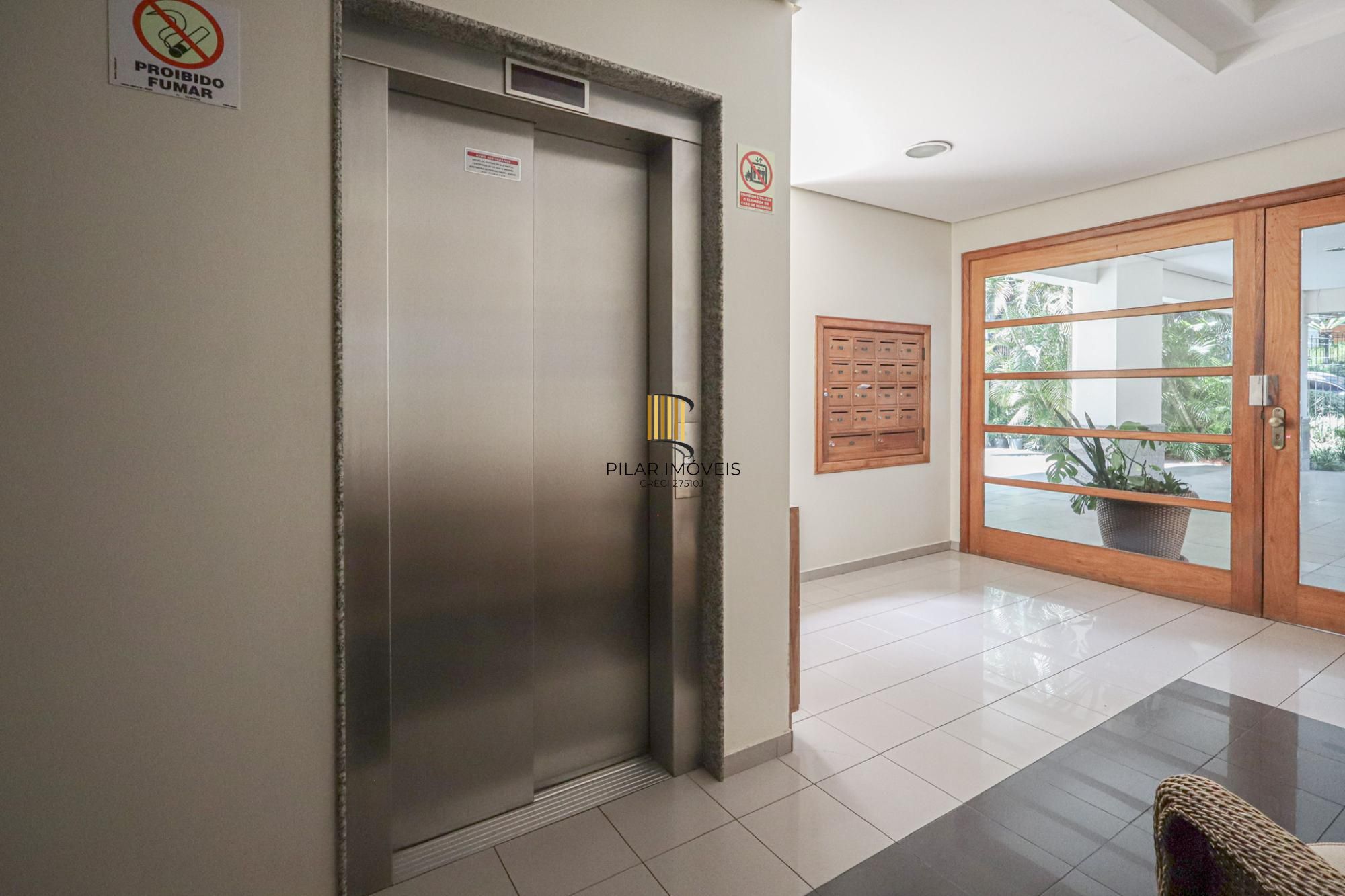 Apartamento a venda no bairro Petrópolis