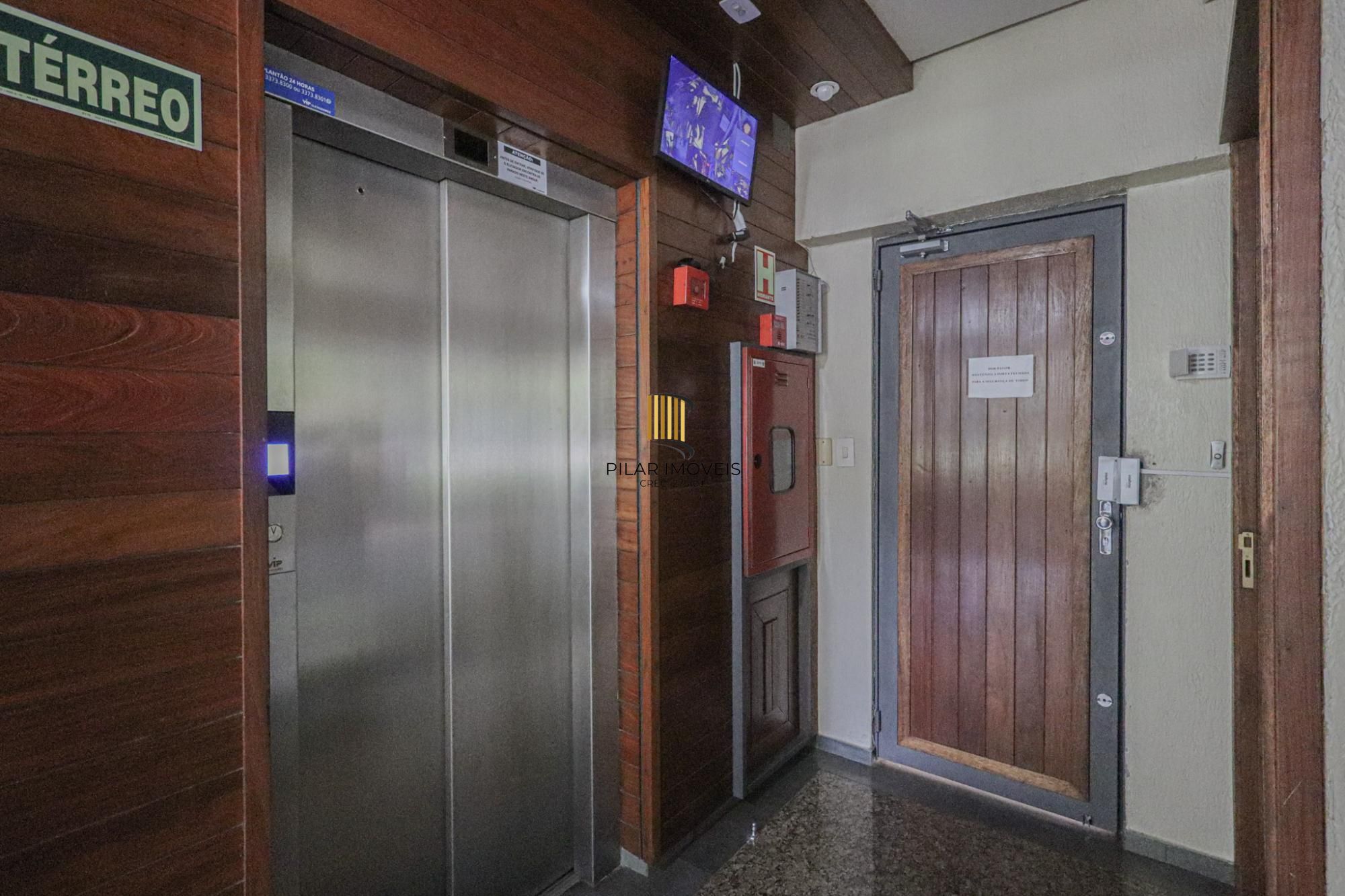 Apartamento a venda no bairro Mont'Serrat