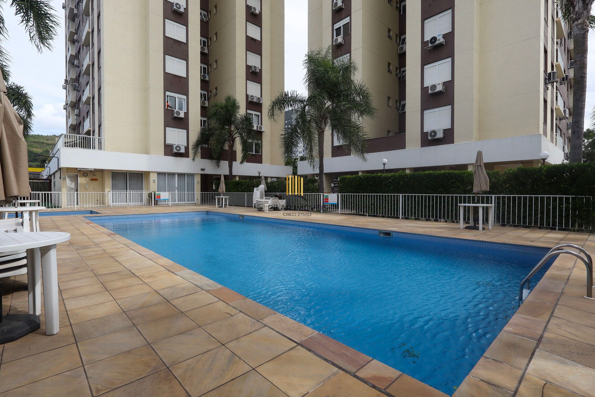 Apartamento à venda no bairro Partenon em Porto Alegre/RS