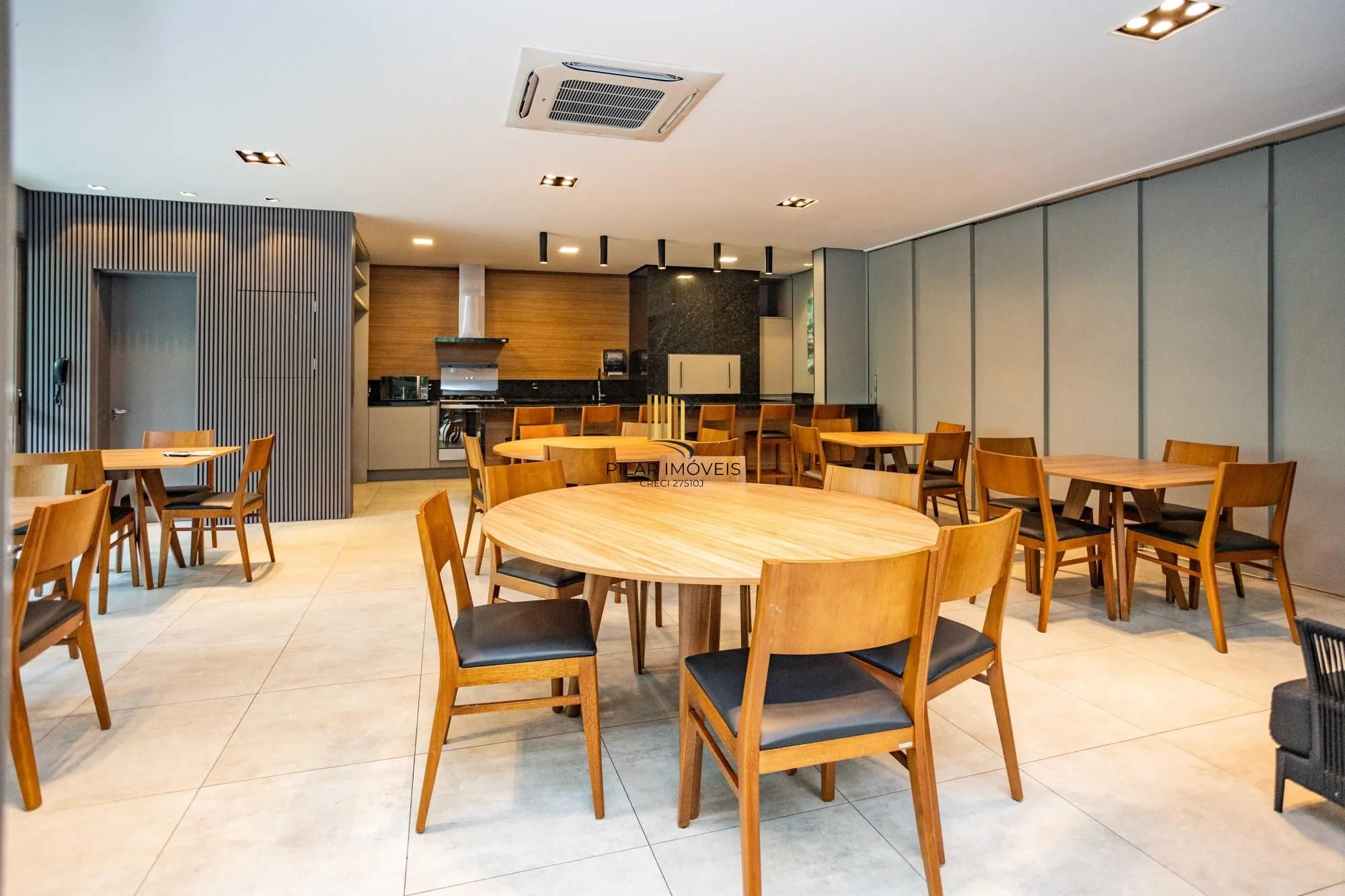 Apartamento 3 dormitórios no bairro Três Figueiras