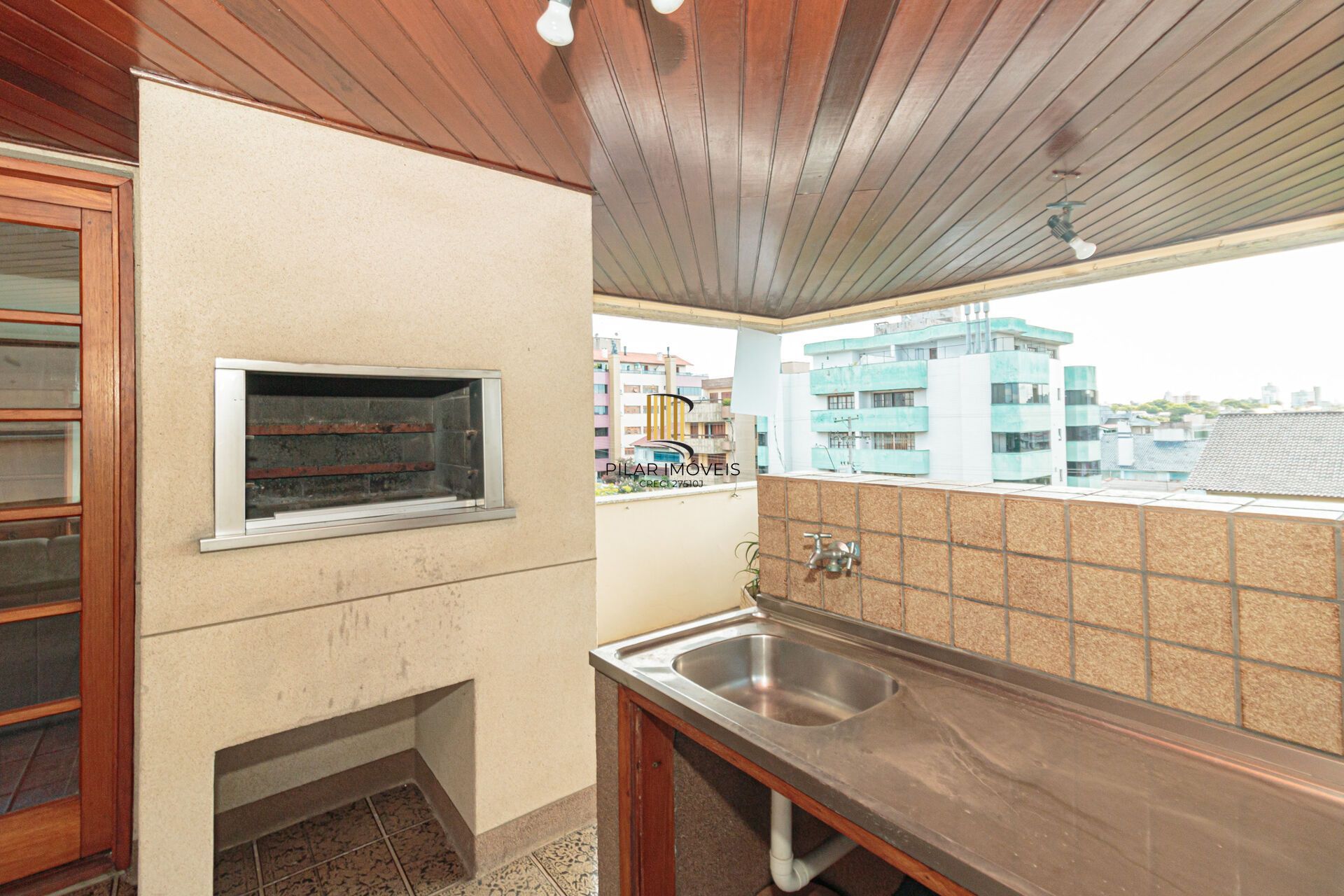 Apartamento à venda no bairro Jardim Planalto em Porto Alegre/RS