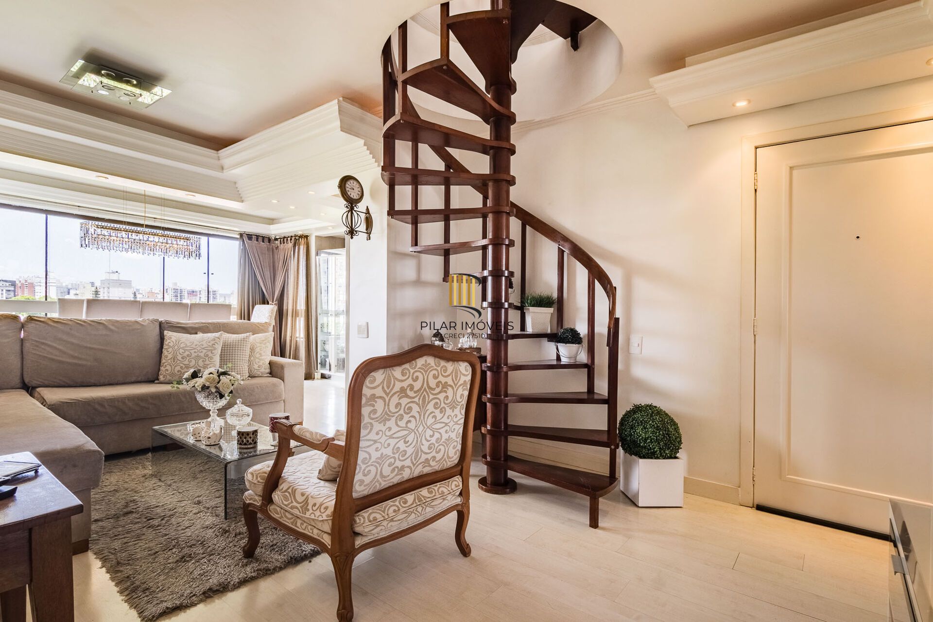 Apartamento à venda no bairro Jardim Lindóia em Porto Alegre/RS