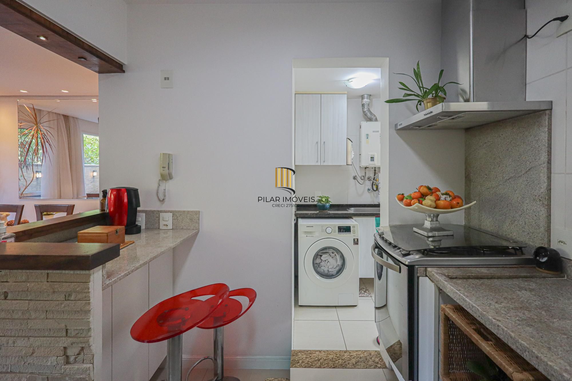 Casa em condomínio no bairro Teresópolis