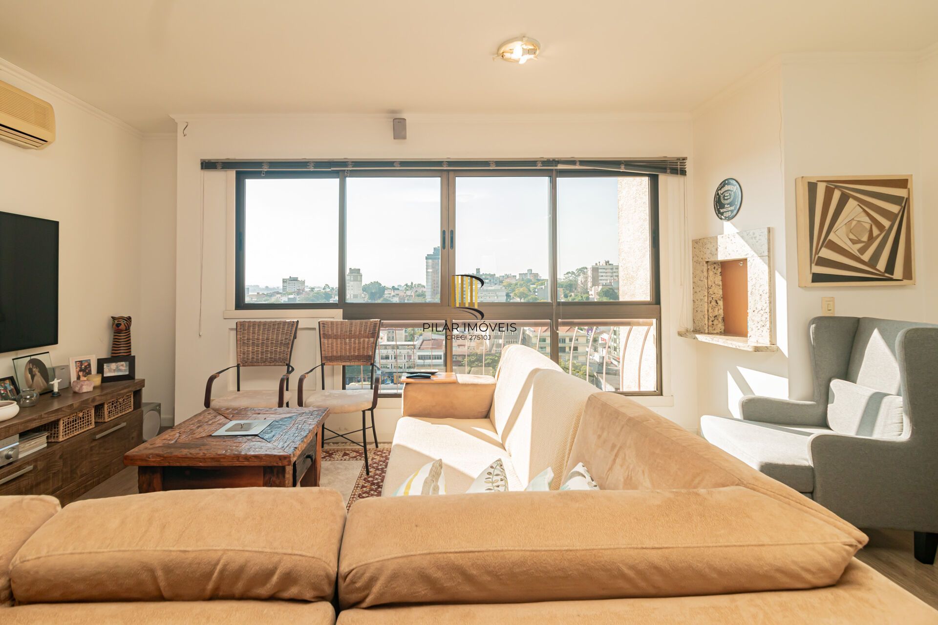Apartamento à venda no bairro Passo D'areia em Porto Alegre/RS