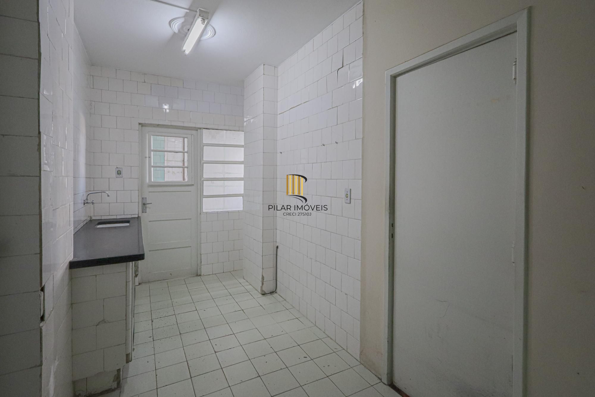 Apartamento a venda no bairro Bom Fim