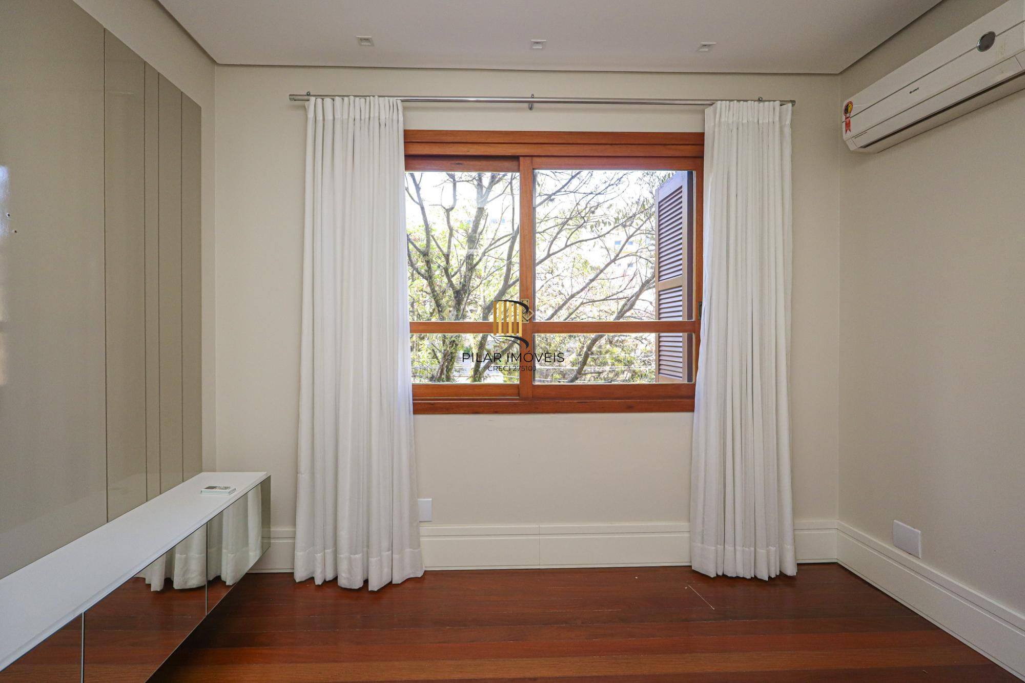 Apartamento a venda no bairro Petrópolis