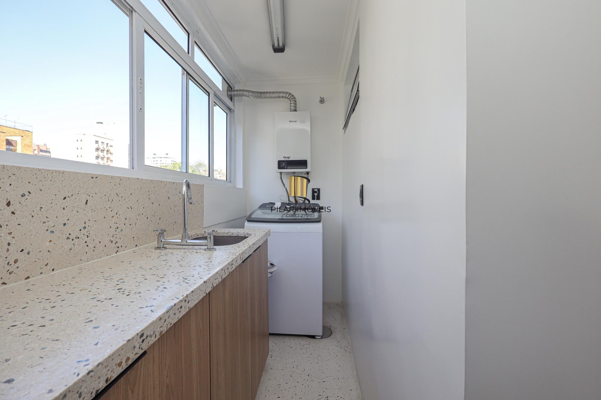 Apartamento a venda no bairro Moinhos de Vento