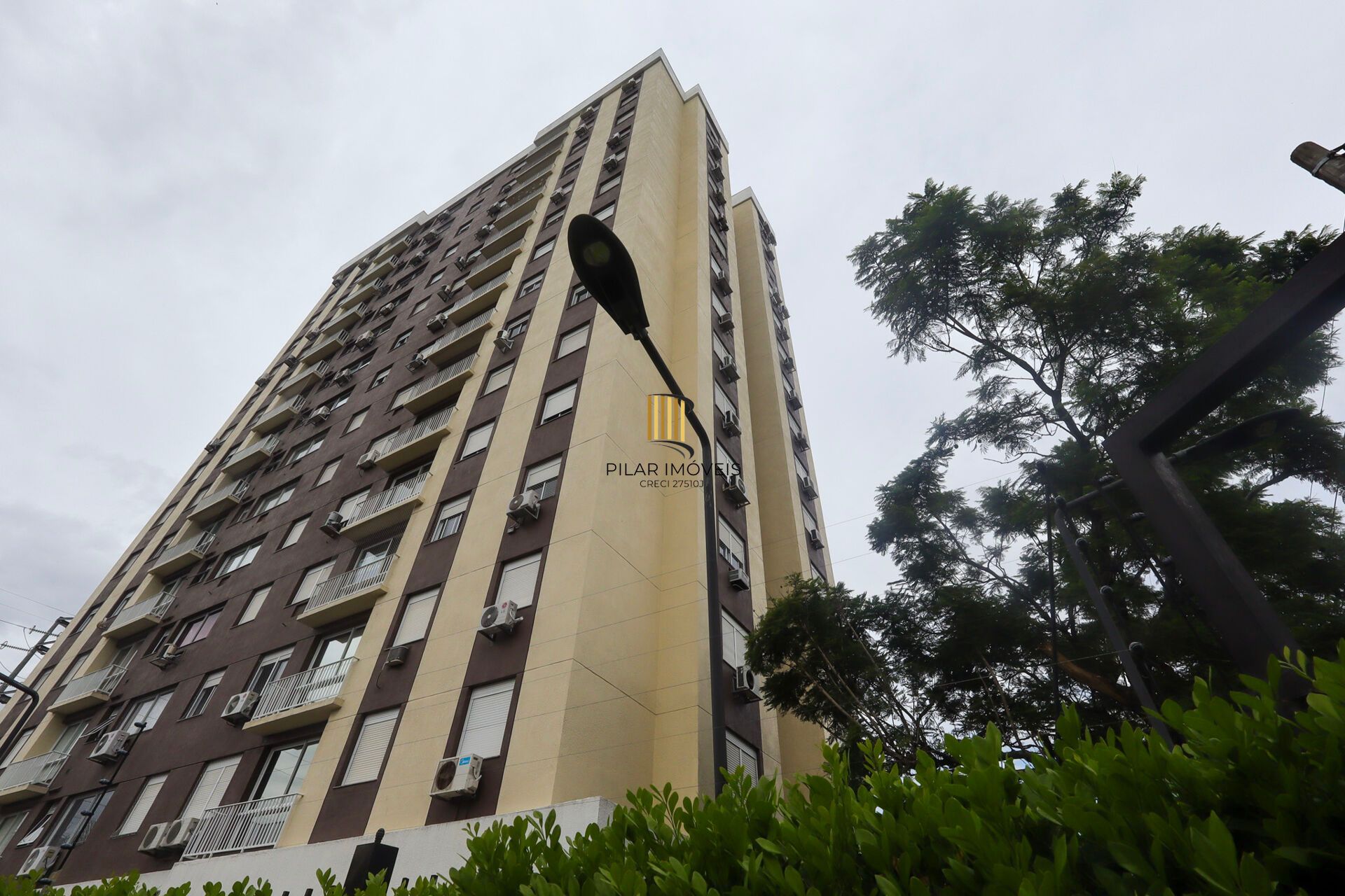 Apartamento à venda no bairro Partenon em Porto Alegre/RS
