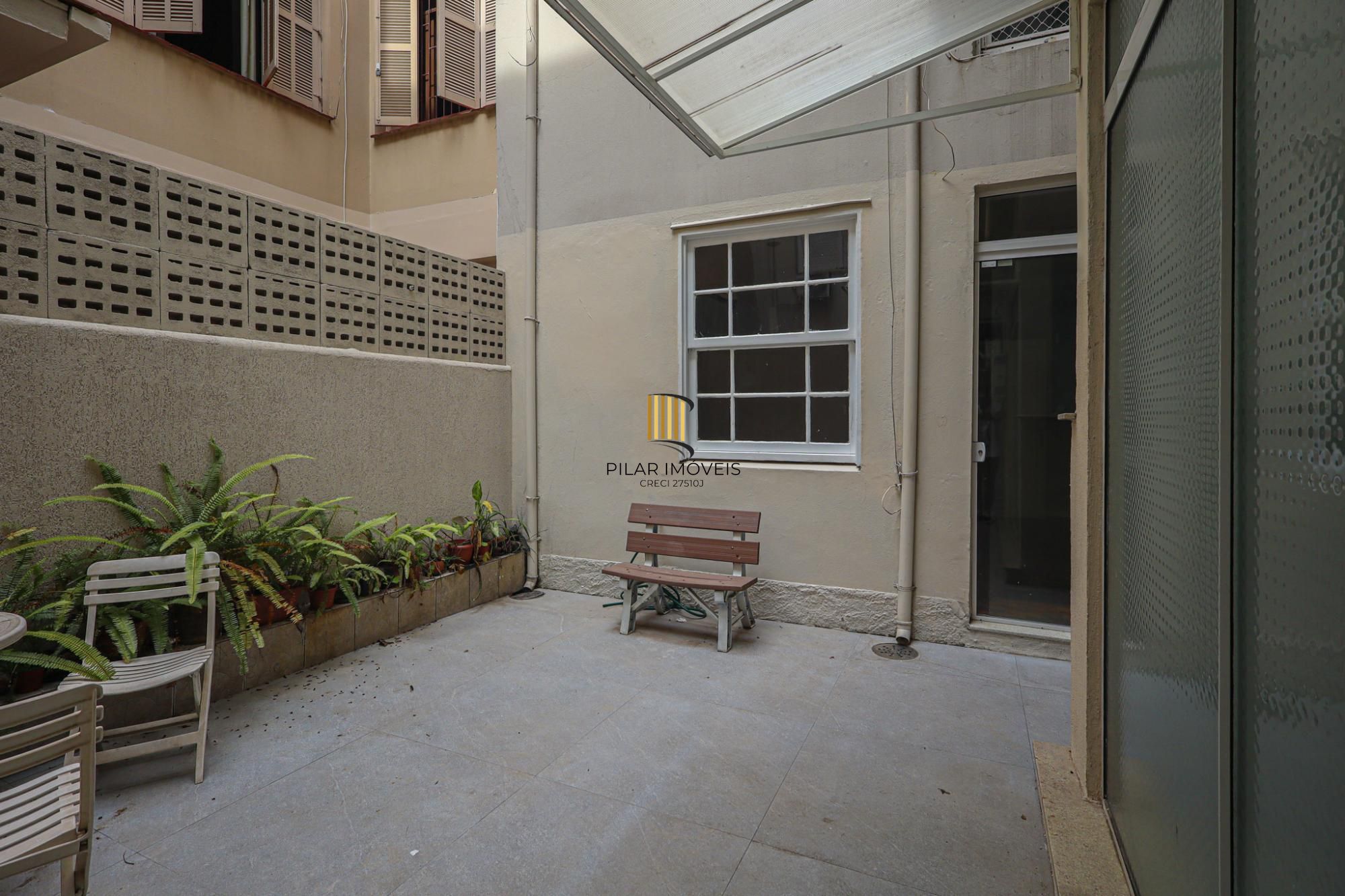 Apartamento a venda no bairro Bom Fim