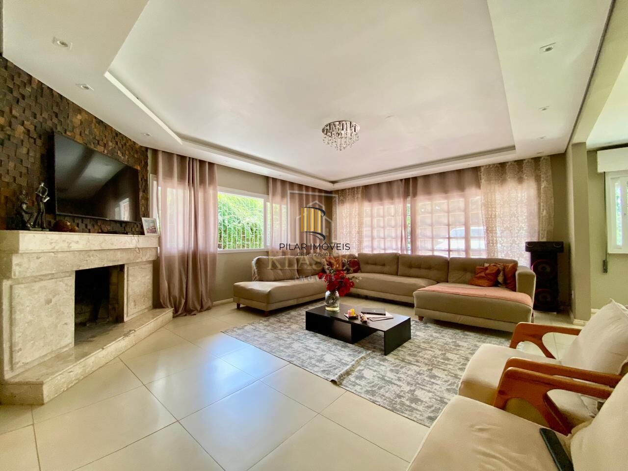 Sítio com 7.225m², 3 Suítes, Salão de Festas e Piscina a 10 Minutos do Centro de Gravataí e próximo do Alphaville!!!!!