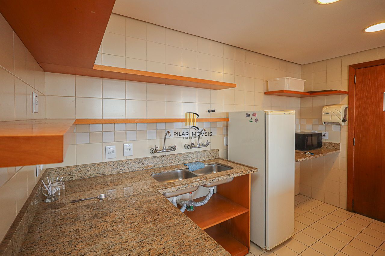 Apartamento a venda no bairro Bom fim