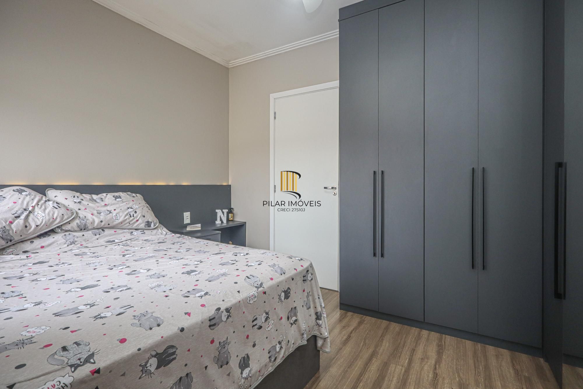 Casa sobrado a venda no bairro São José em Canoas