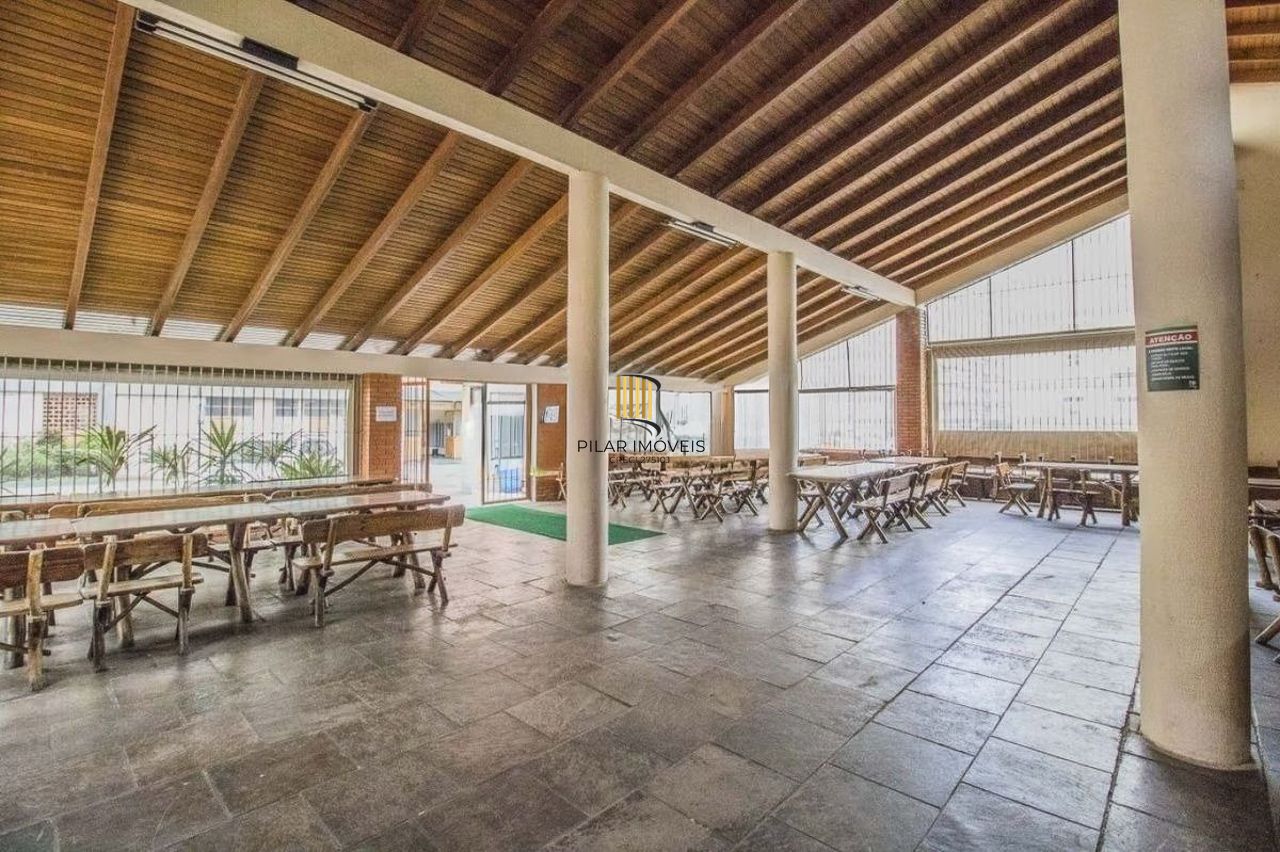Apartamento a venda no bairro Petrópolis