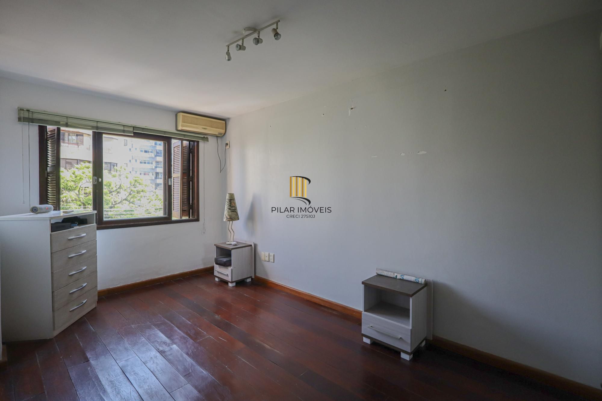 Apartamento a venda no bairro Petrópolis