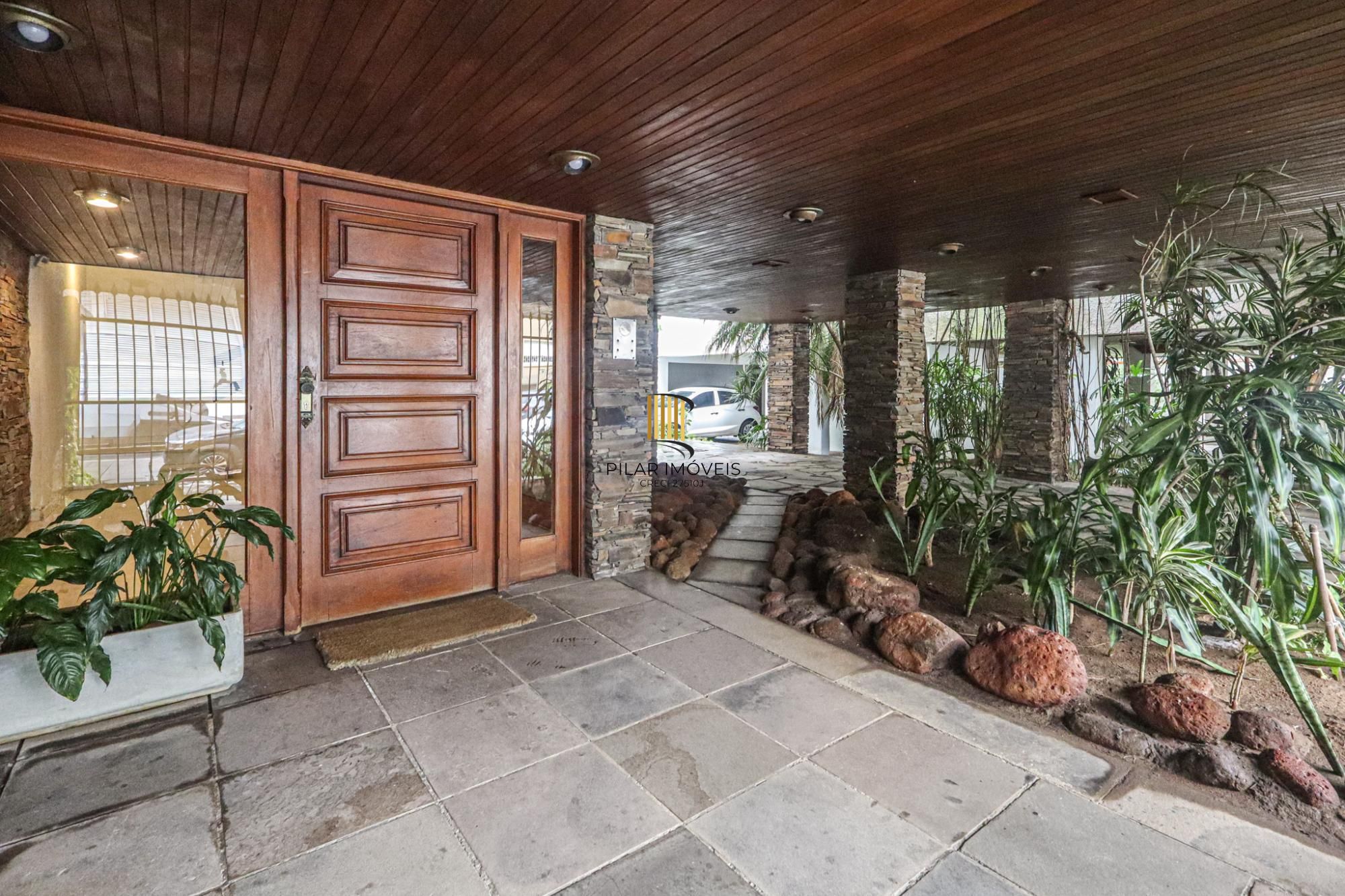 Apartamento a venda no bairro Mont' Serrat