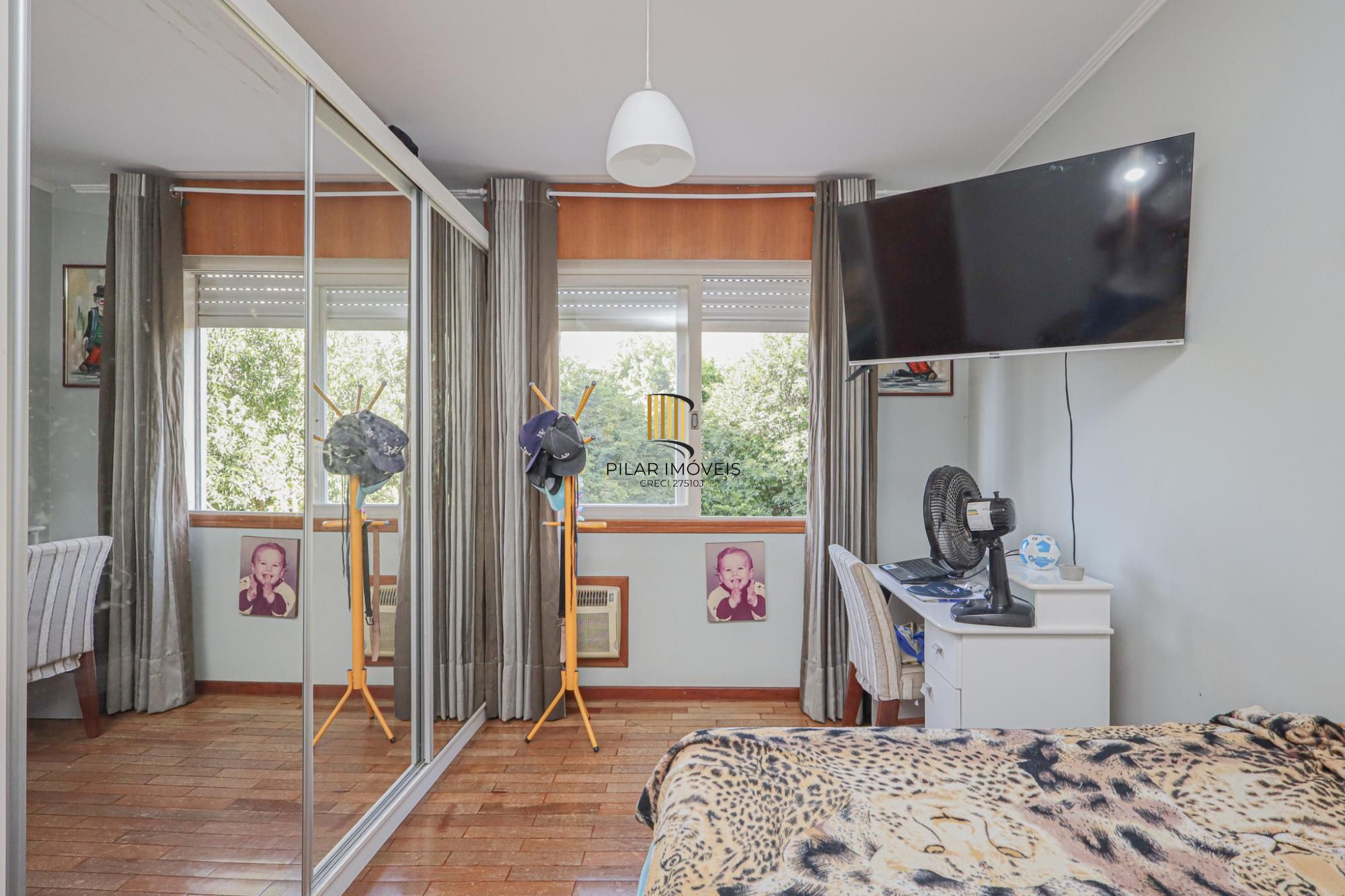 Cobertura a venda no bairro Petrópolis