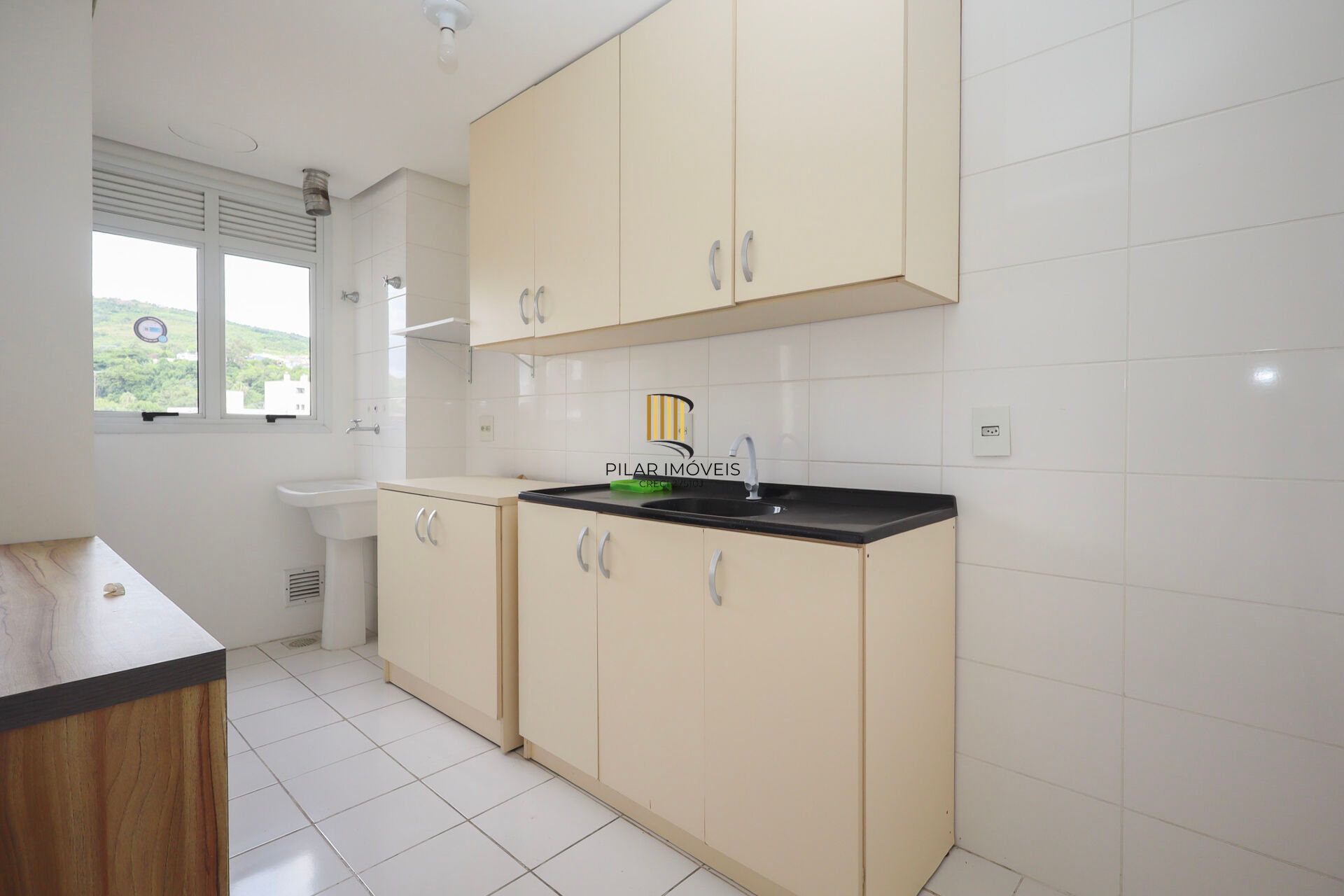 Apartamento à venda no bairro Partenon em Porto Alegre/RS