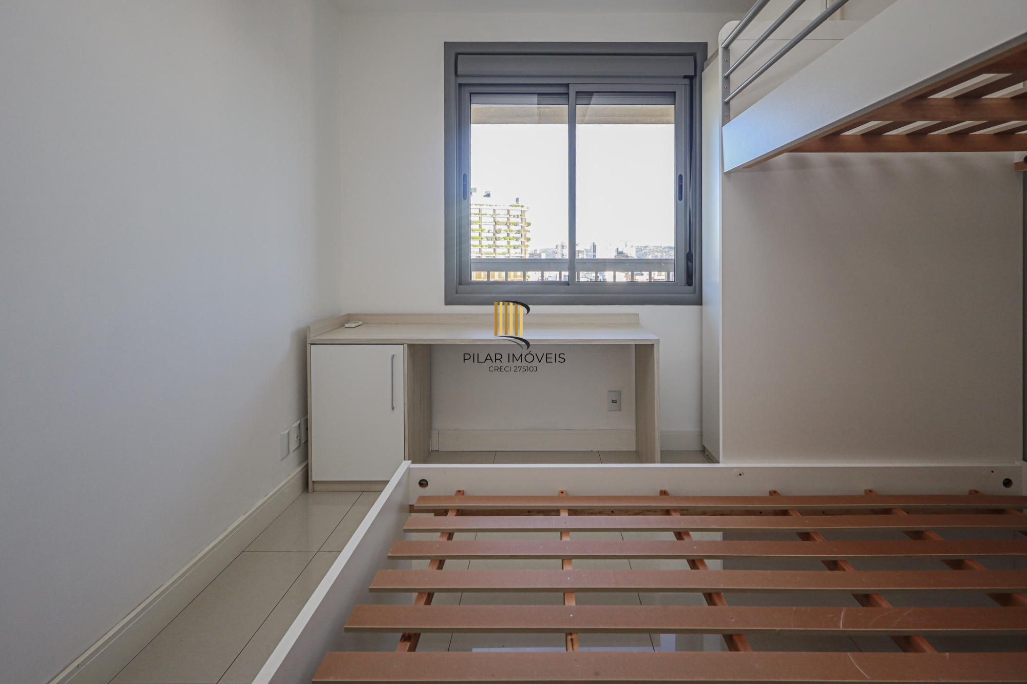 Apartamento a venda no bairro Três Figueiras