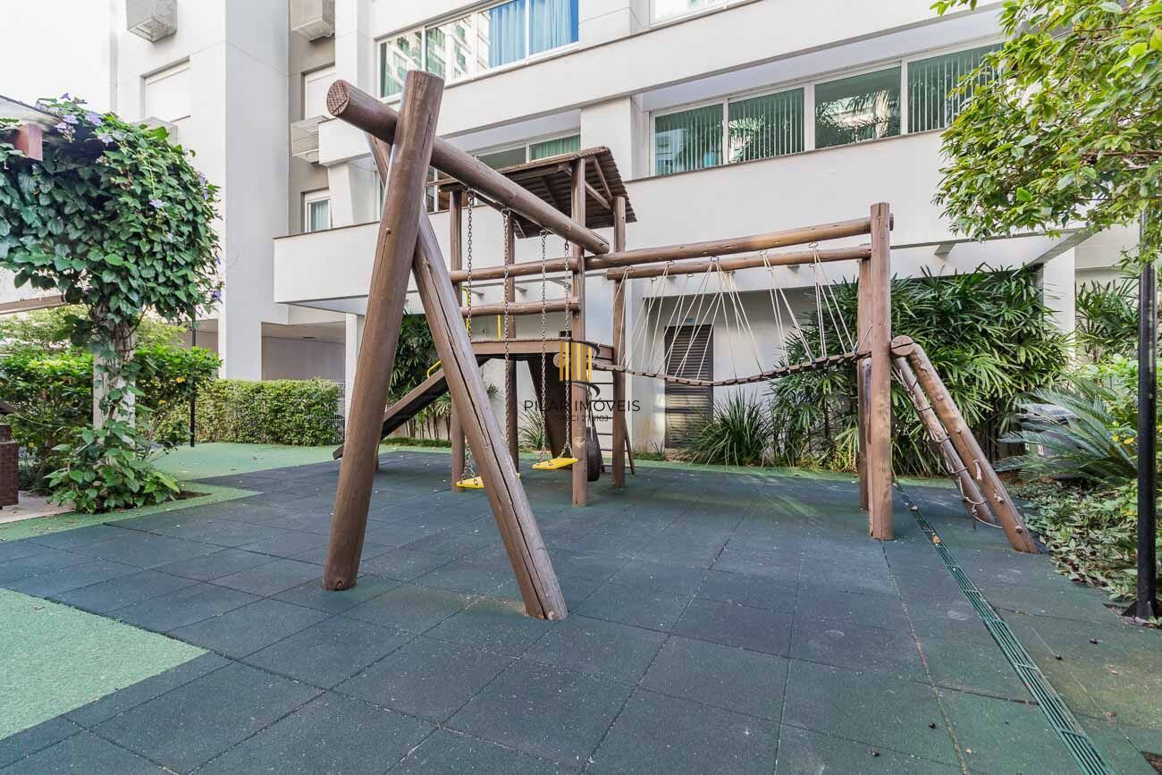 Apartamento à venda no bairro Passo D'areia em Porto Alegre/RS