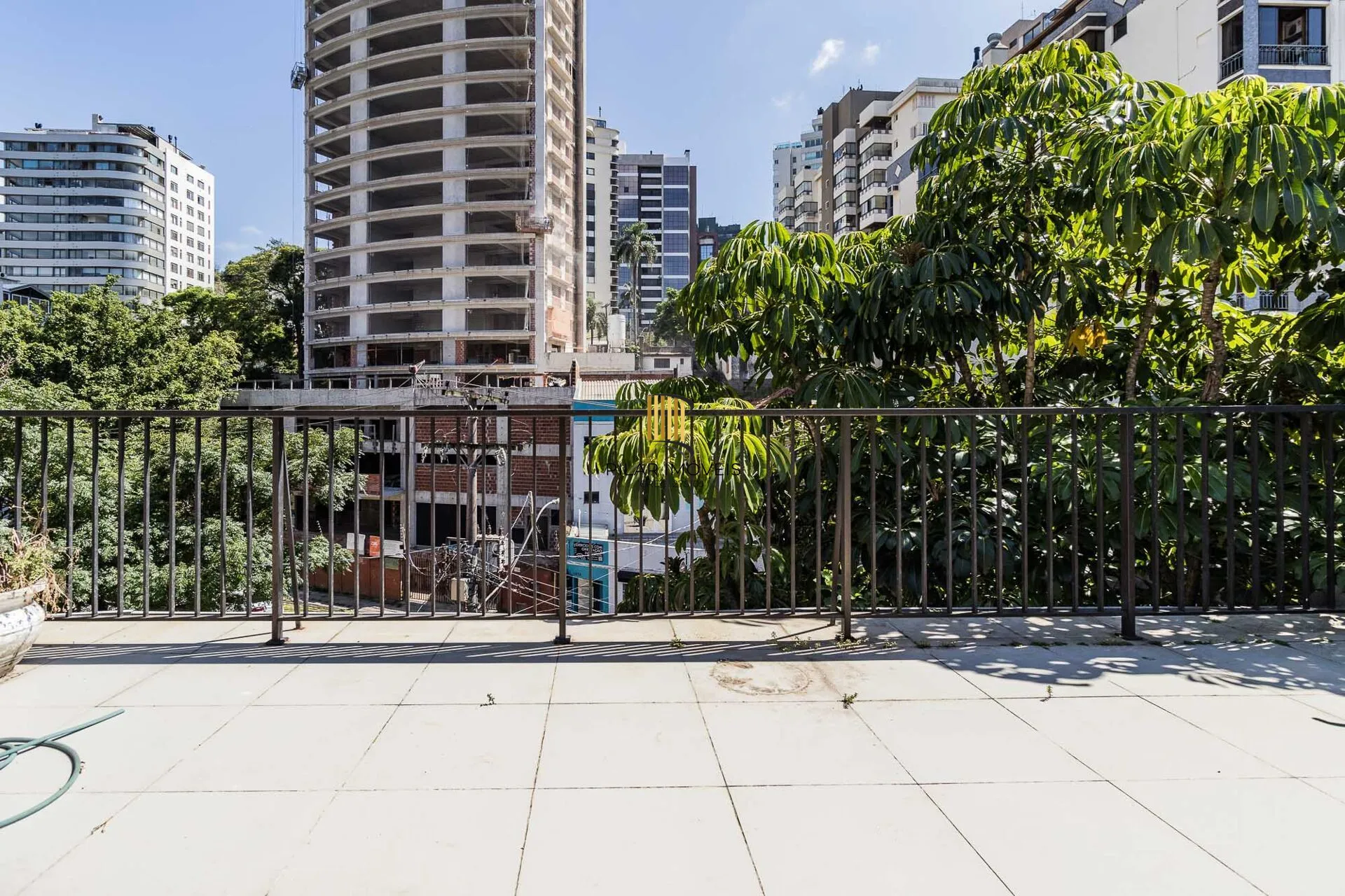 Apartamento à venda no bairro Bela Vista em Porto Alegre/RS