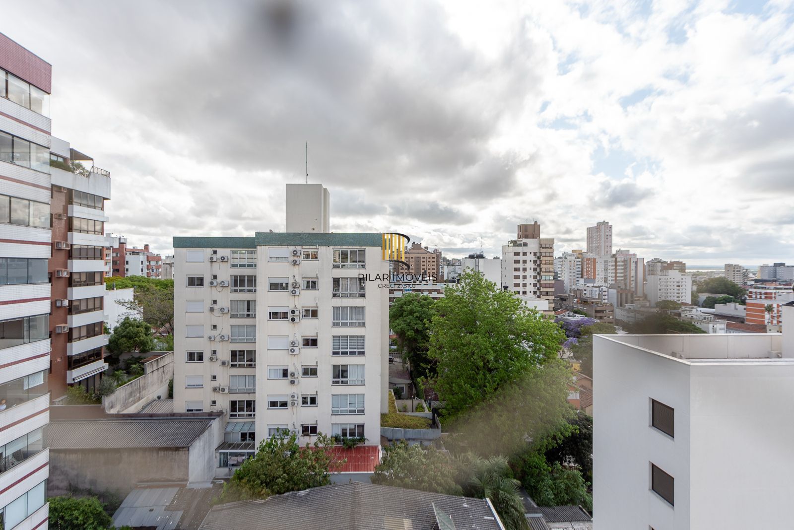 Apartamento a venda no bairro Mont Serrat